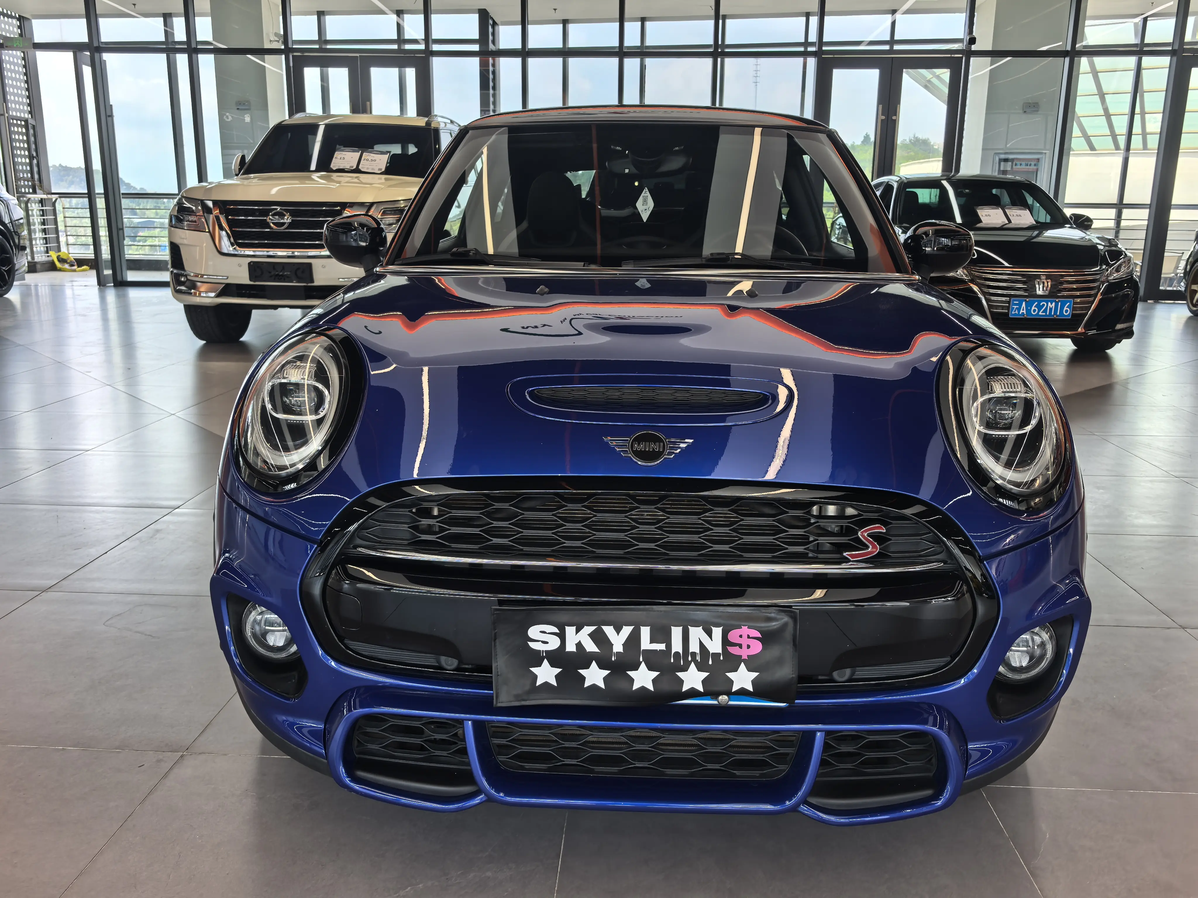 MINI MINI