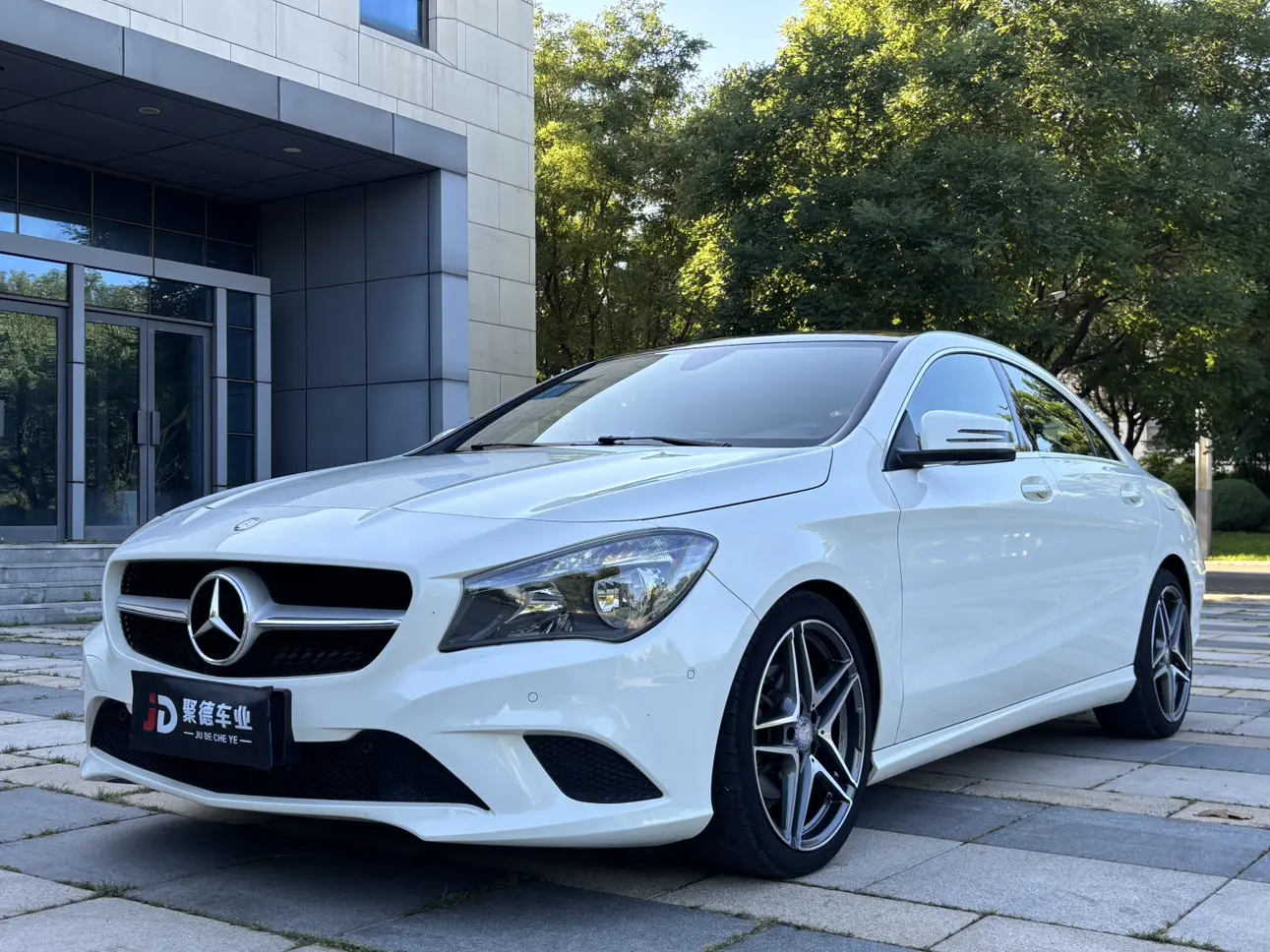 Mercedes-Benz Mercedes CLA