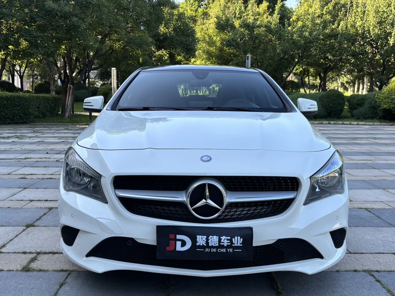Mercedes-Benz Mercedes CLA