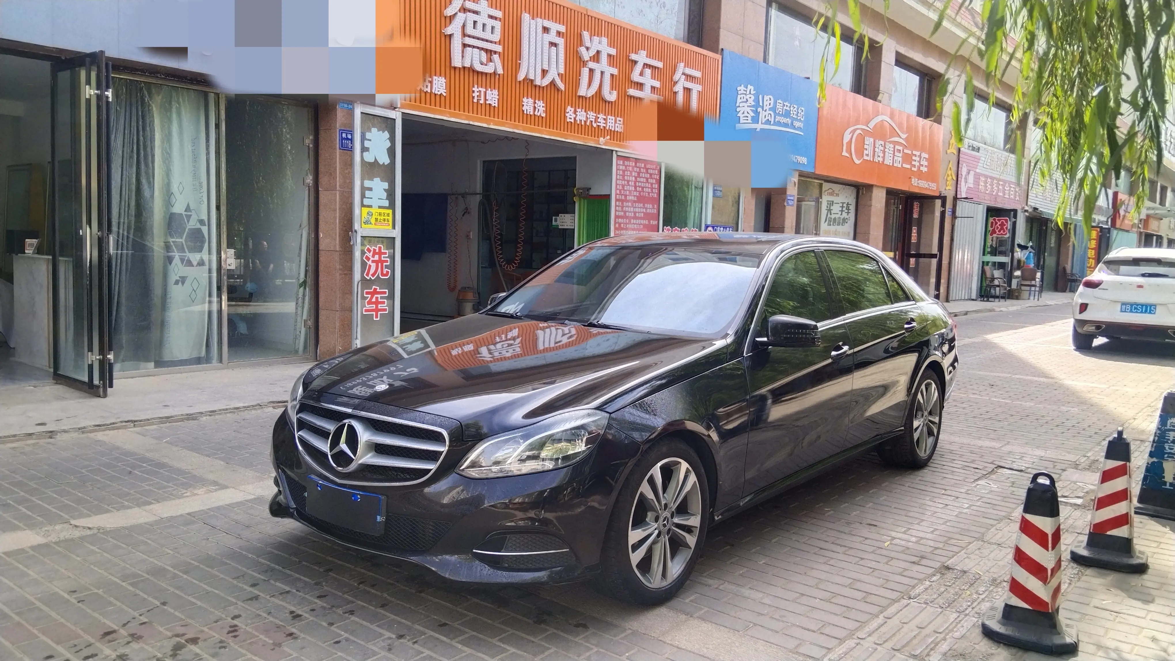 Mercedes-Benz E-Class  из Китая