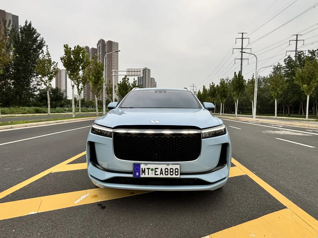 Li ONE (Ideal ONE)  из Китая