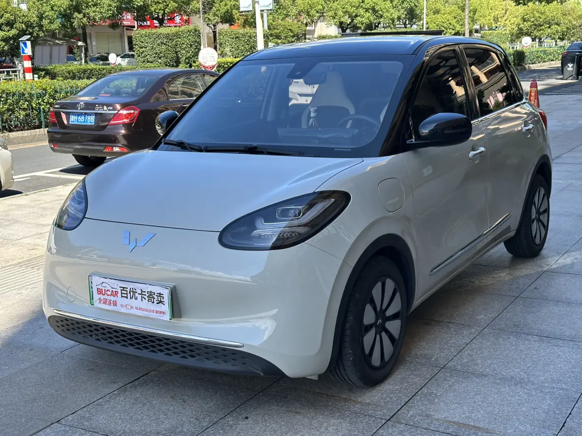 Wuling Bingo  из Китая