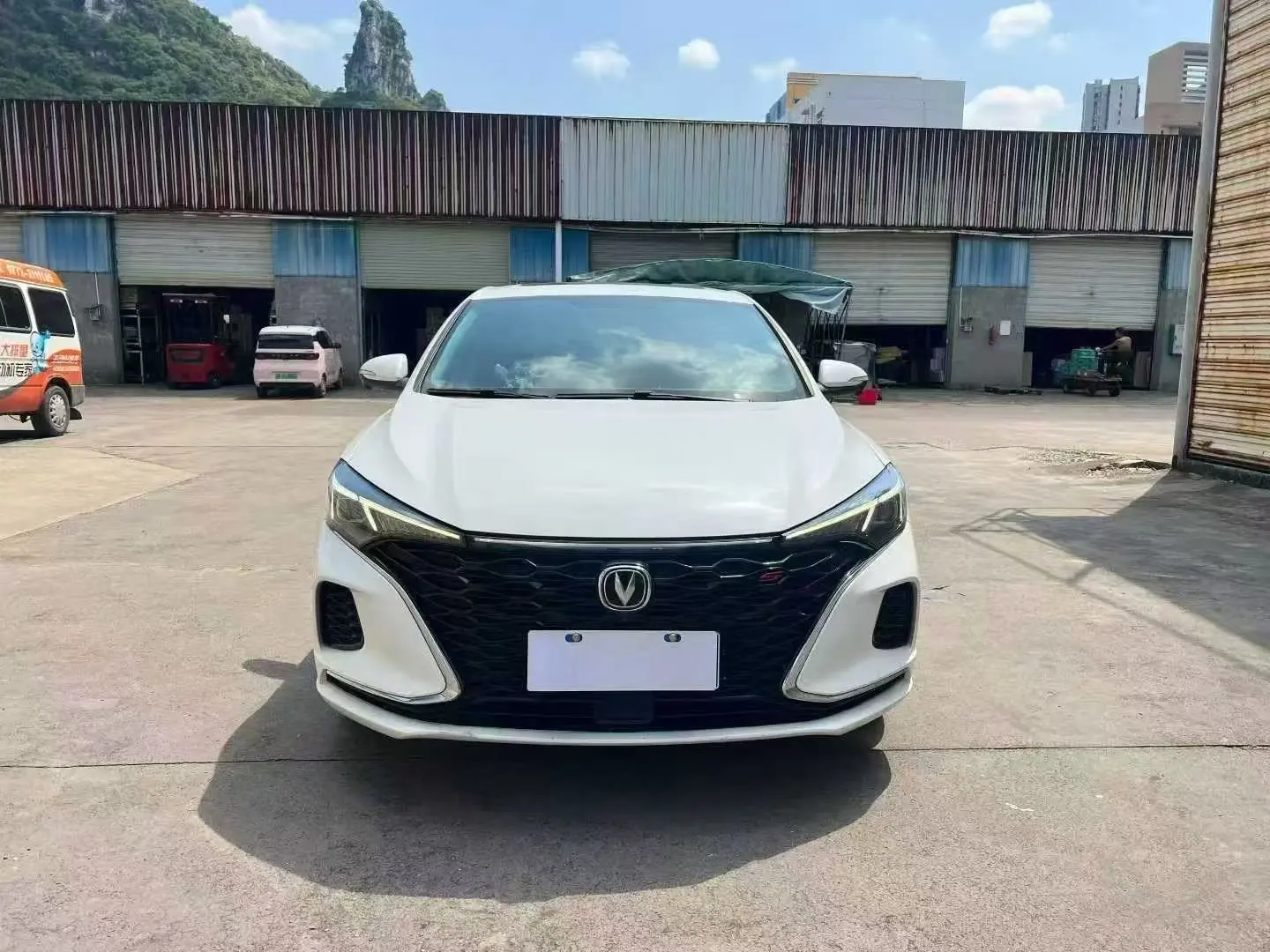 Changan Escape  из Китая