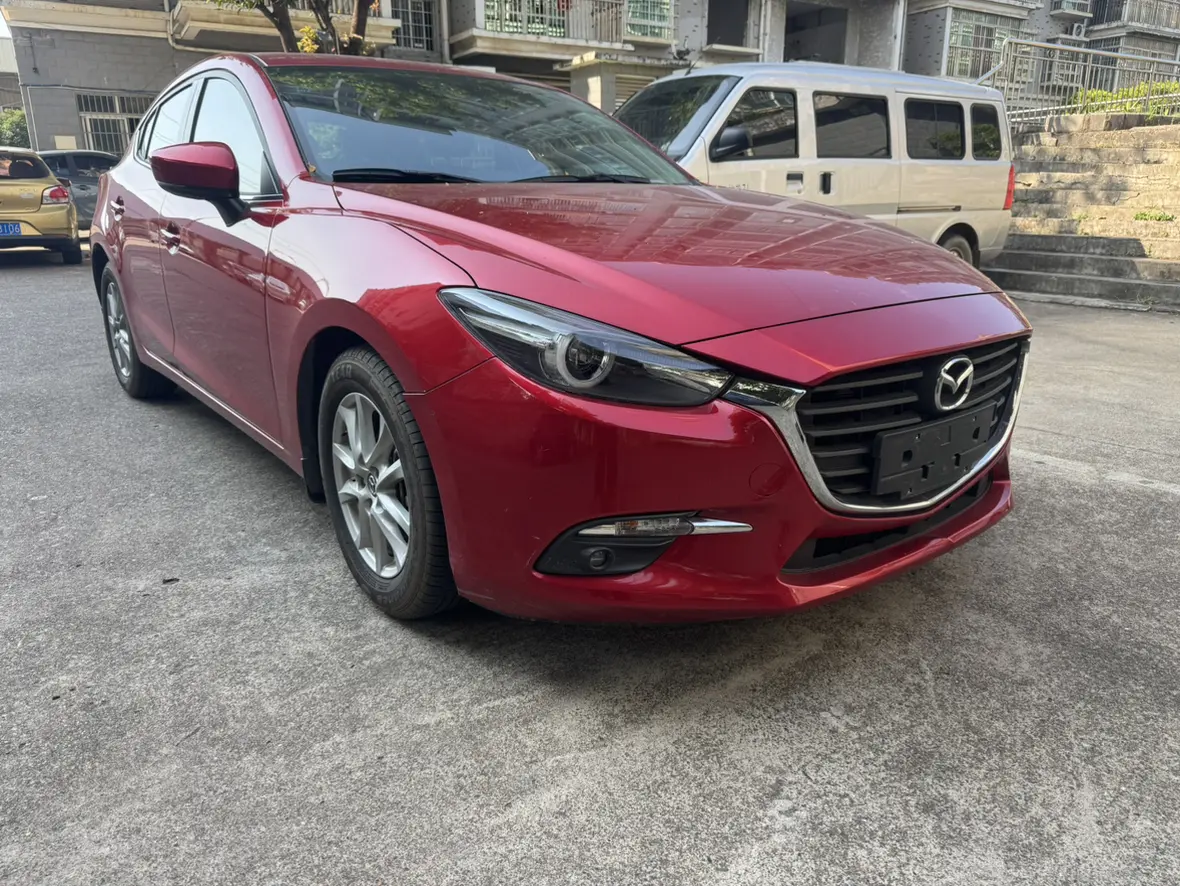 Mazda 3 Angkesela