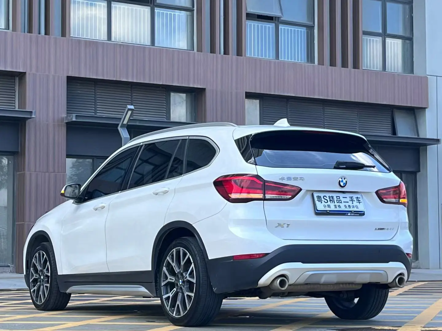 BMW X1