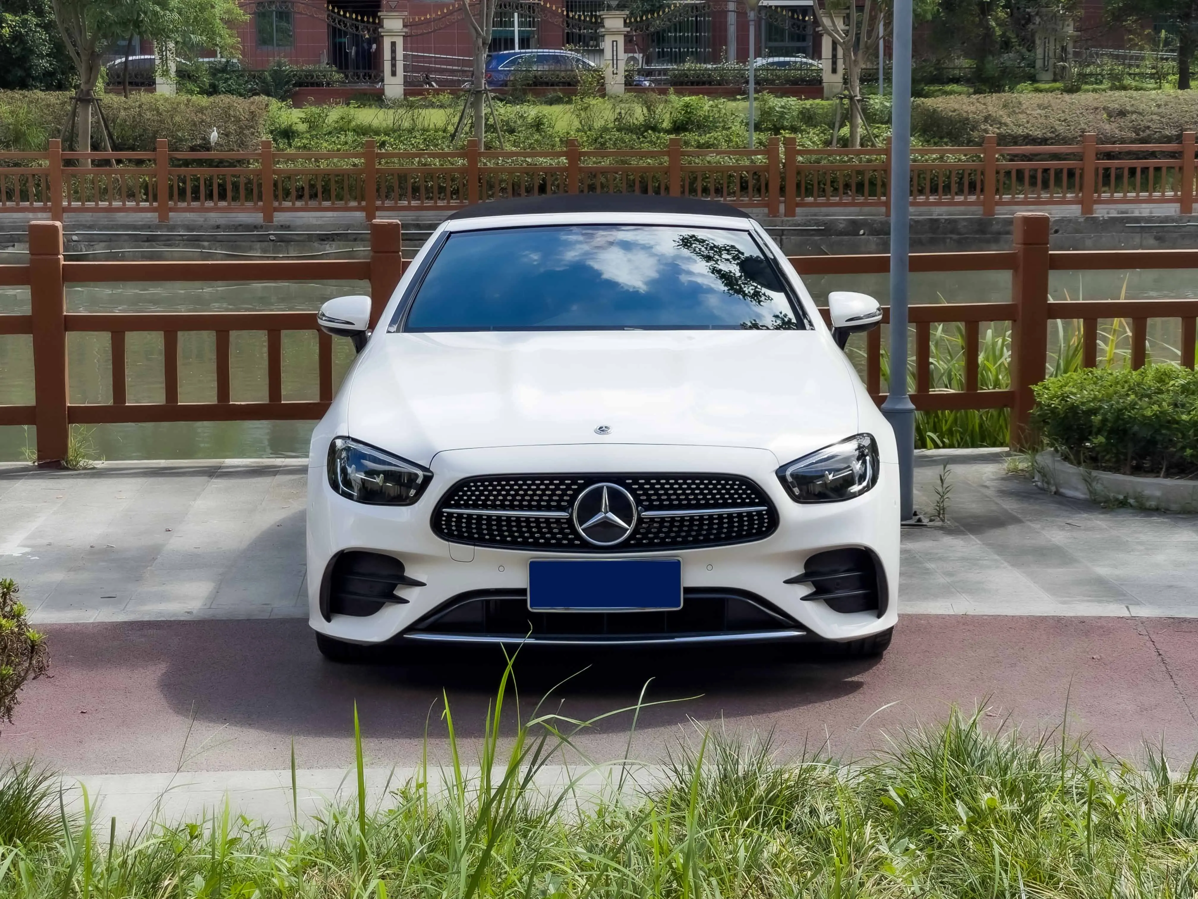 Mercedes-Benz E-Class (imported)