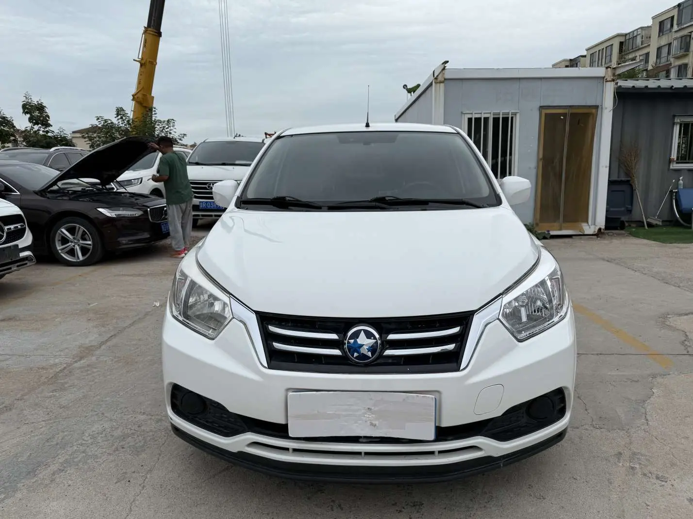 Kai Chen Venucia R50