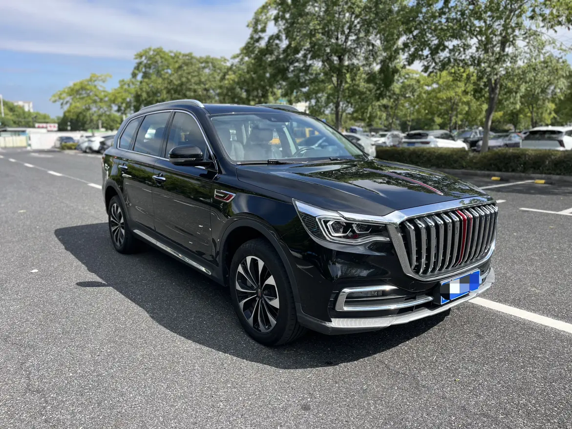 Hongqi HS7