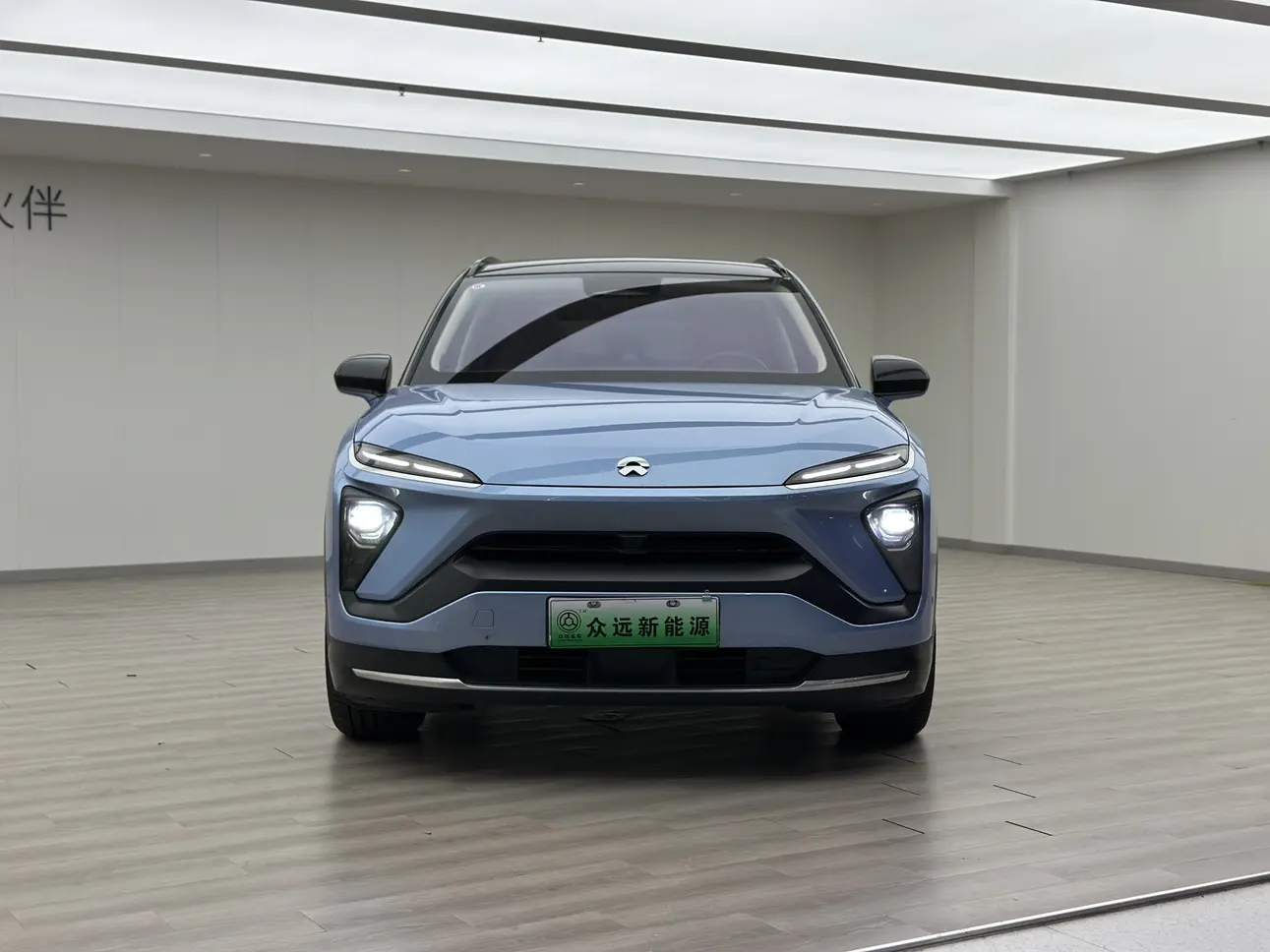 NIO ES6