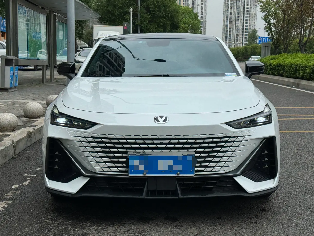 Changan UNI-V