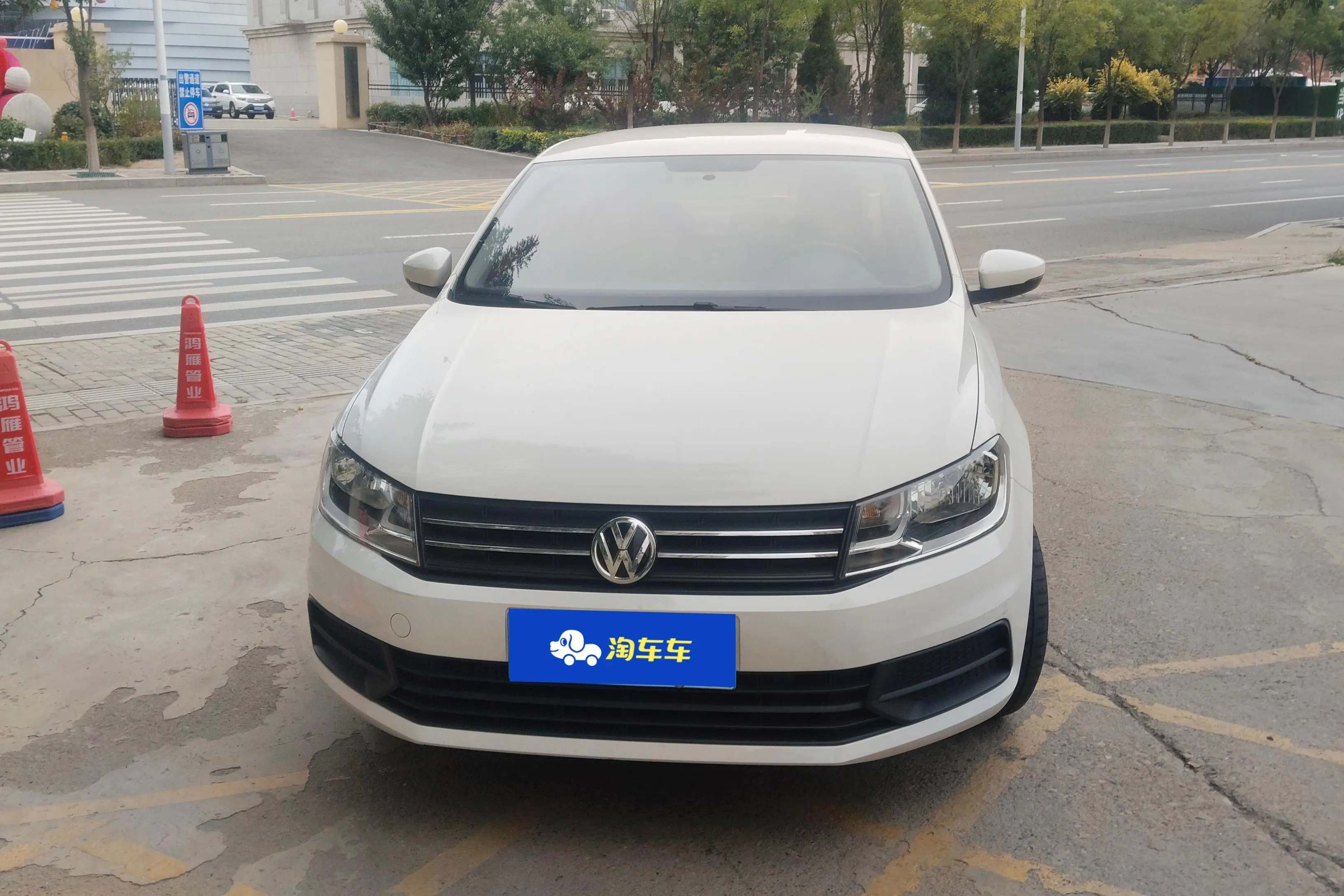 Volkswagen Santana  из Китая