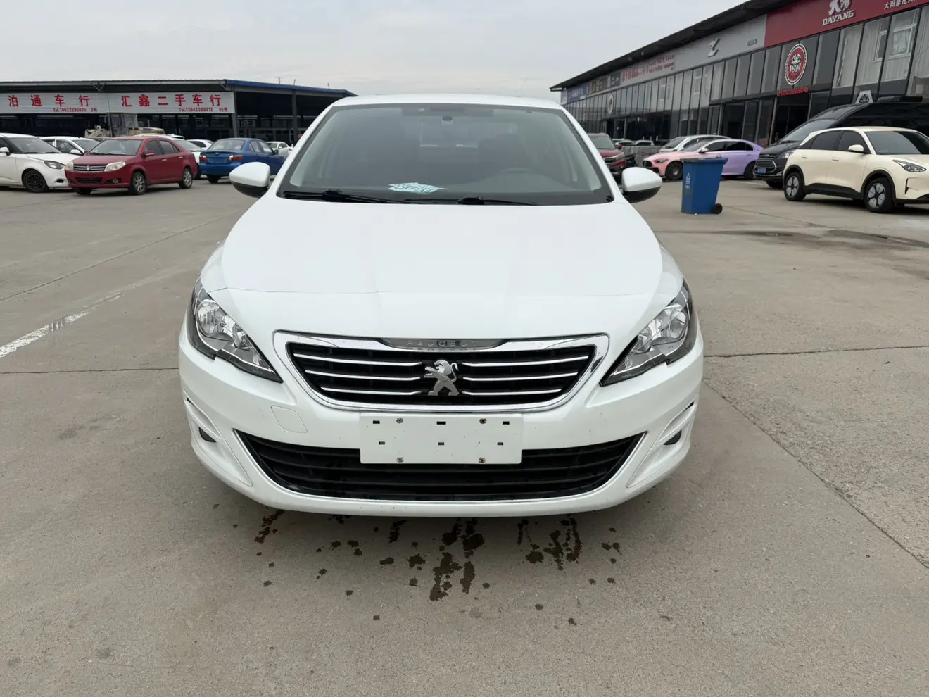 Peugeot 408