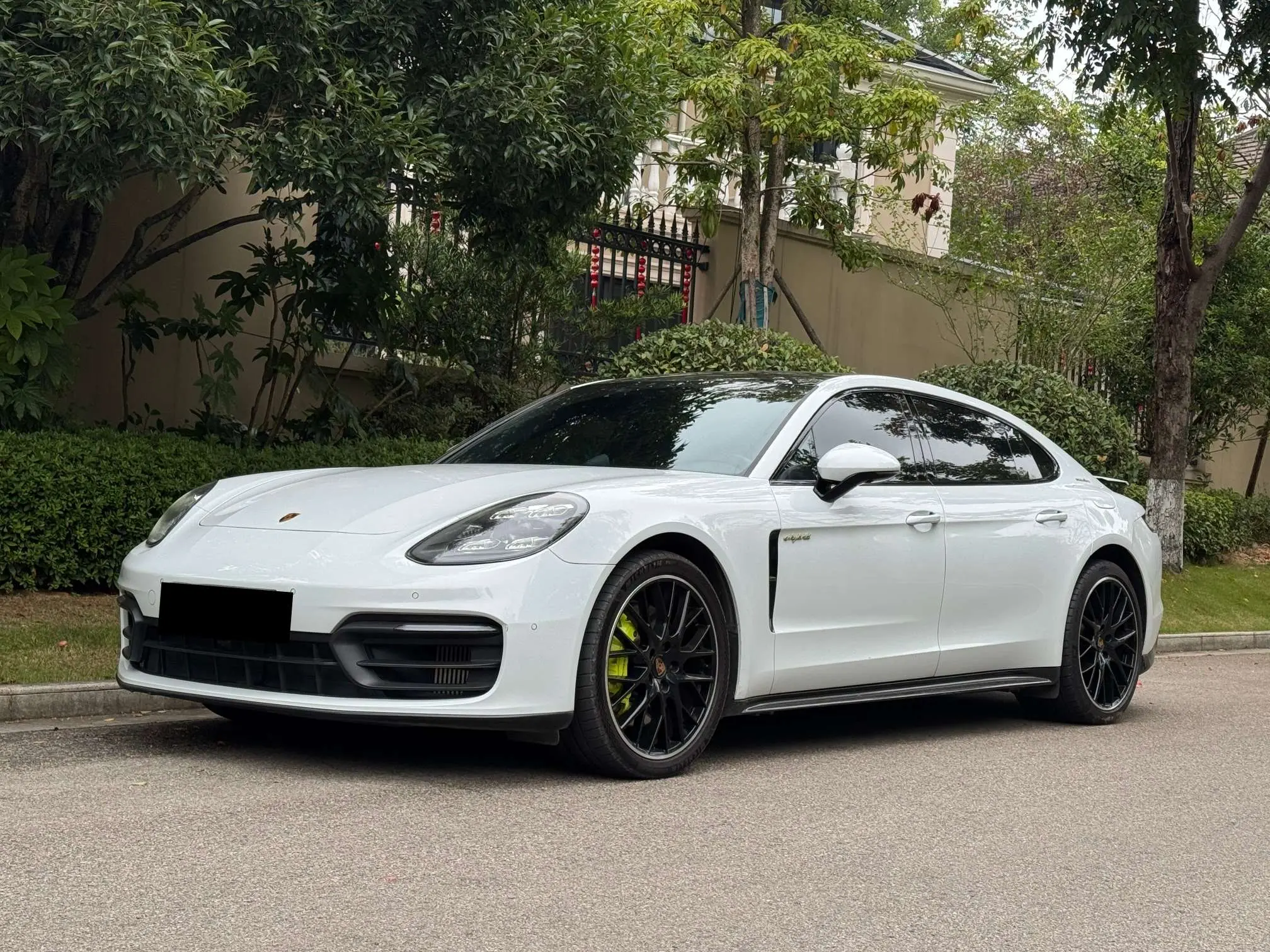 Porsche Panamera E-Hybrid