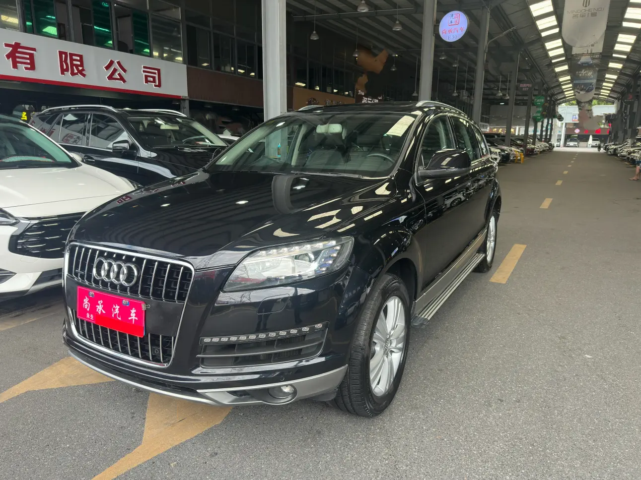 Audi Q7  из Китая