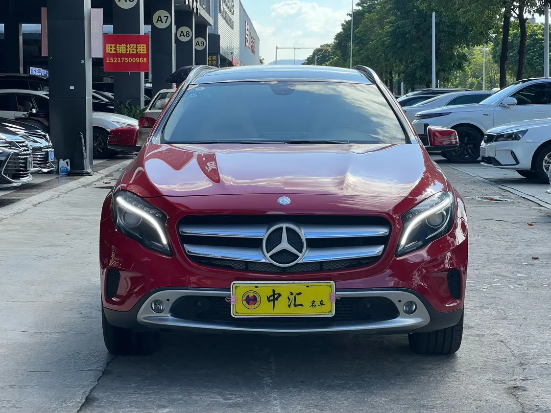 Mercedes-Benz GLA