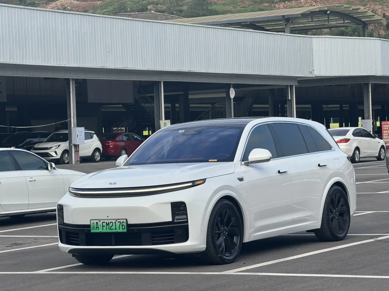 Li L7 (Ideal L7)  из Китая