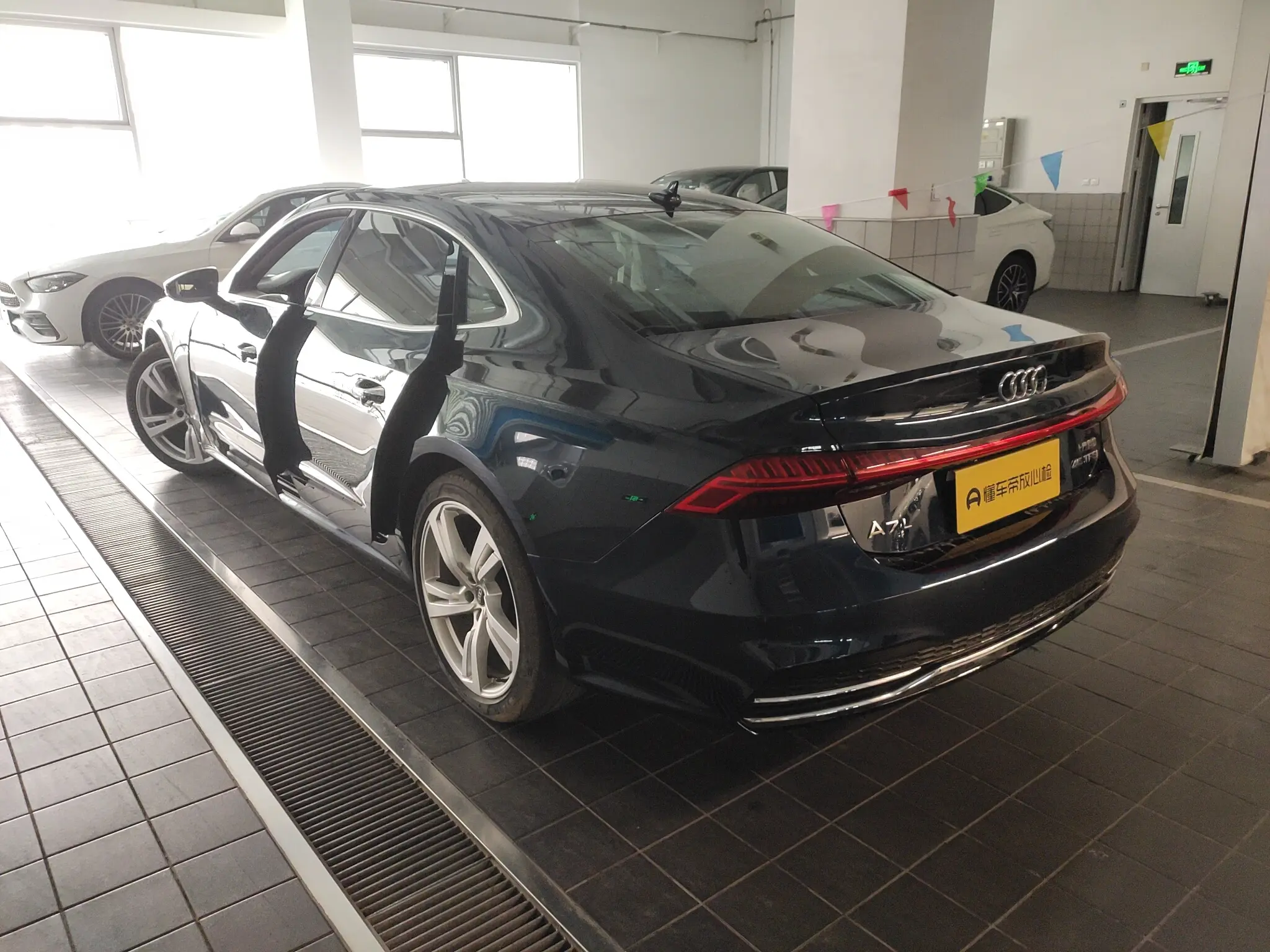 Audi A7L