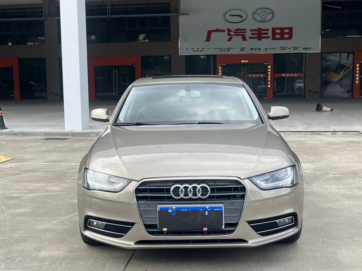 Audi A4L  из Китая