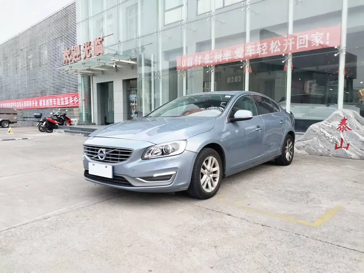 Volvo S60