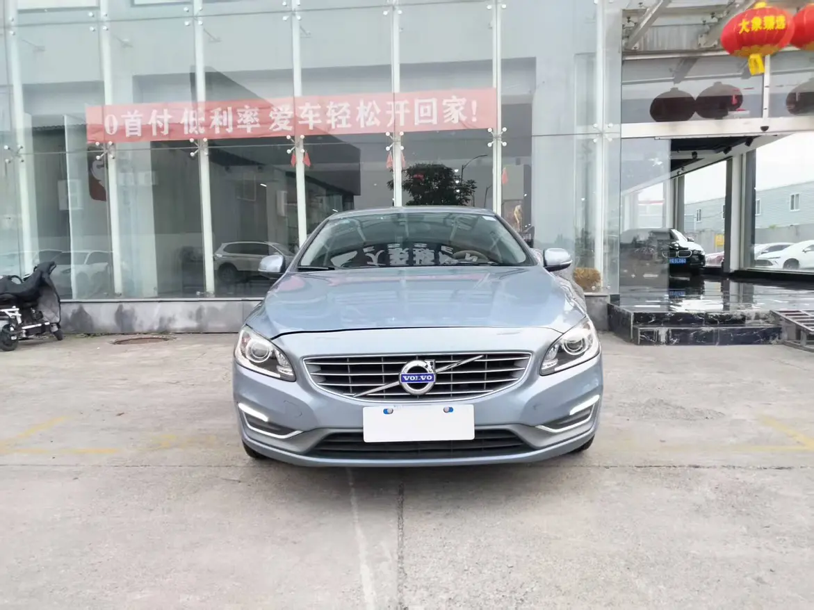 Volvo S60