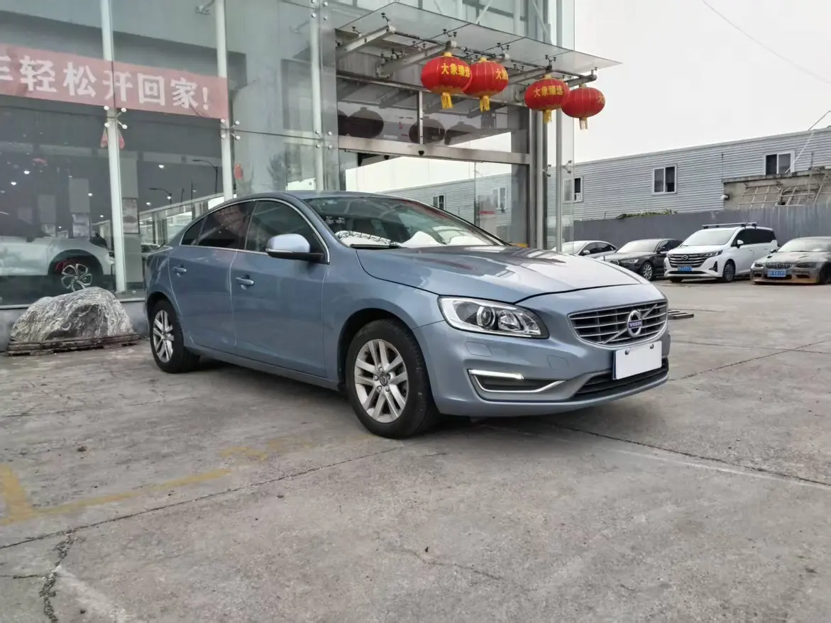 Volvo S60