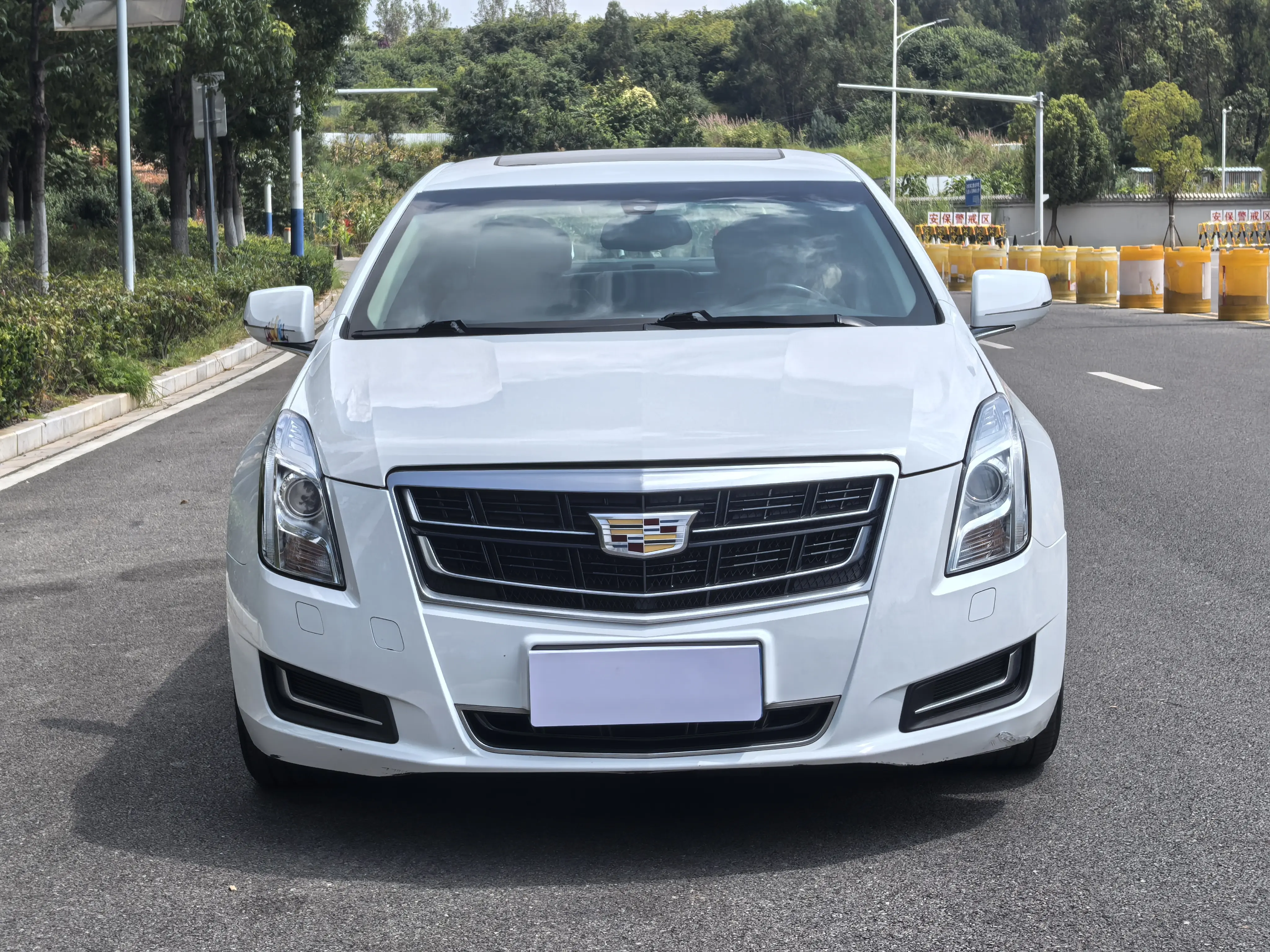 Cadillac XTS