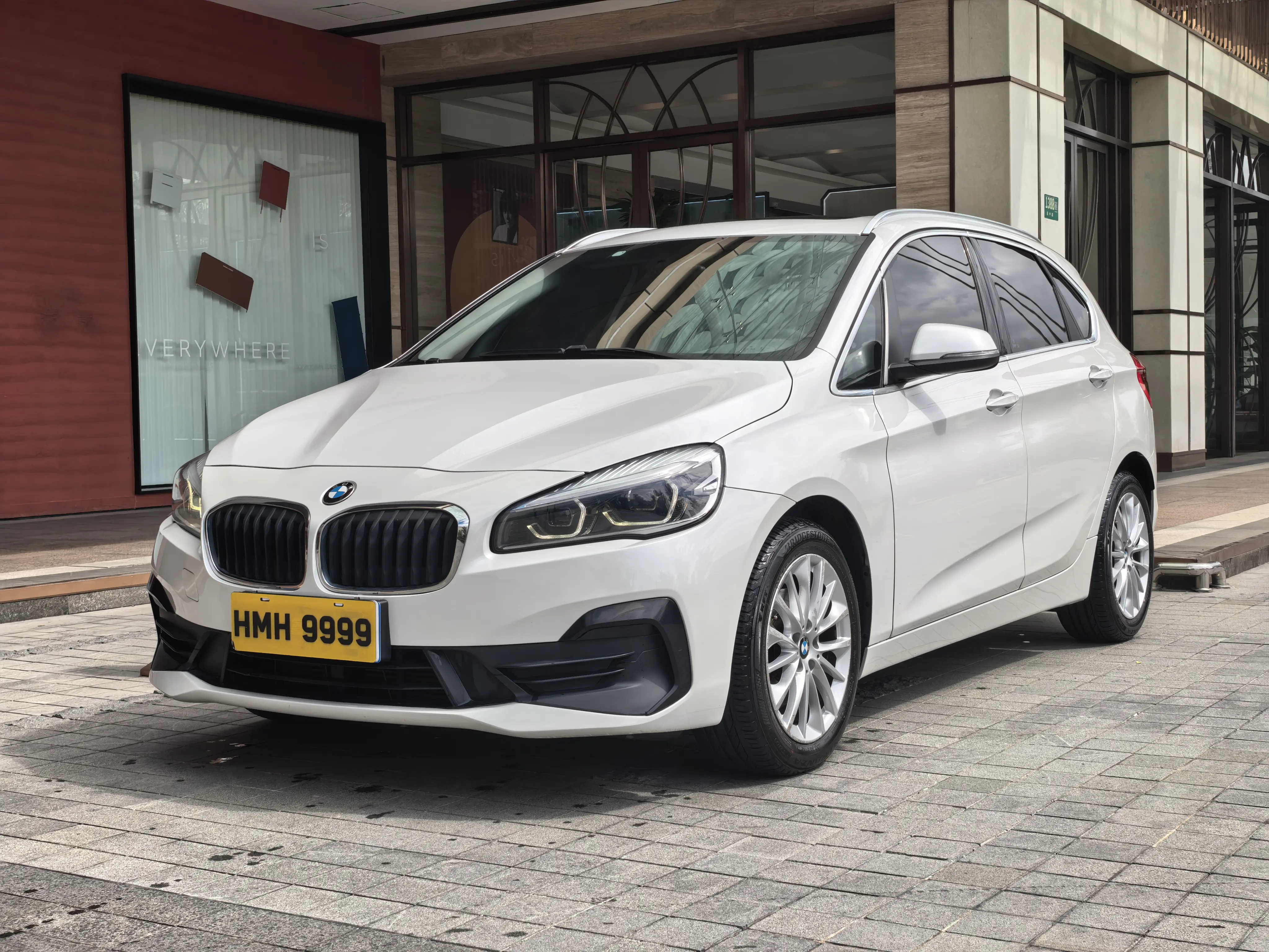 BMW 2 series station wagon