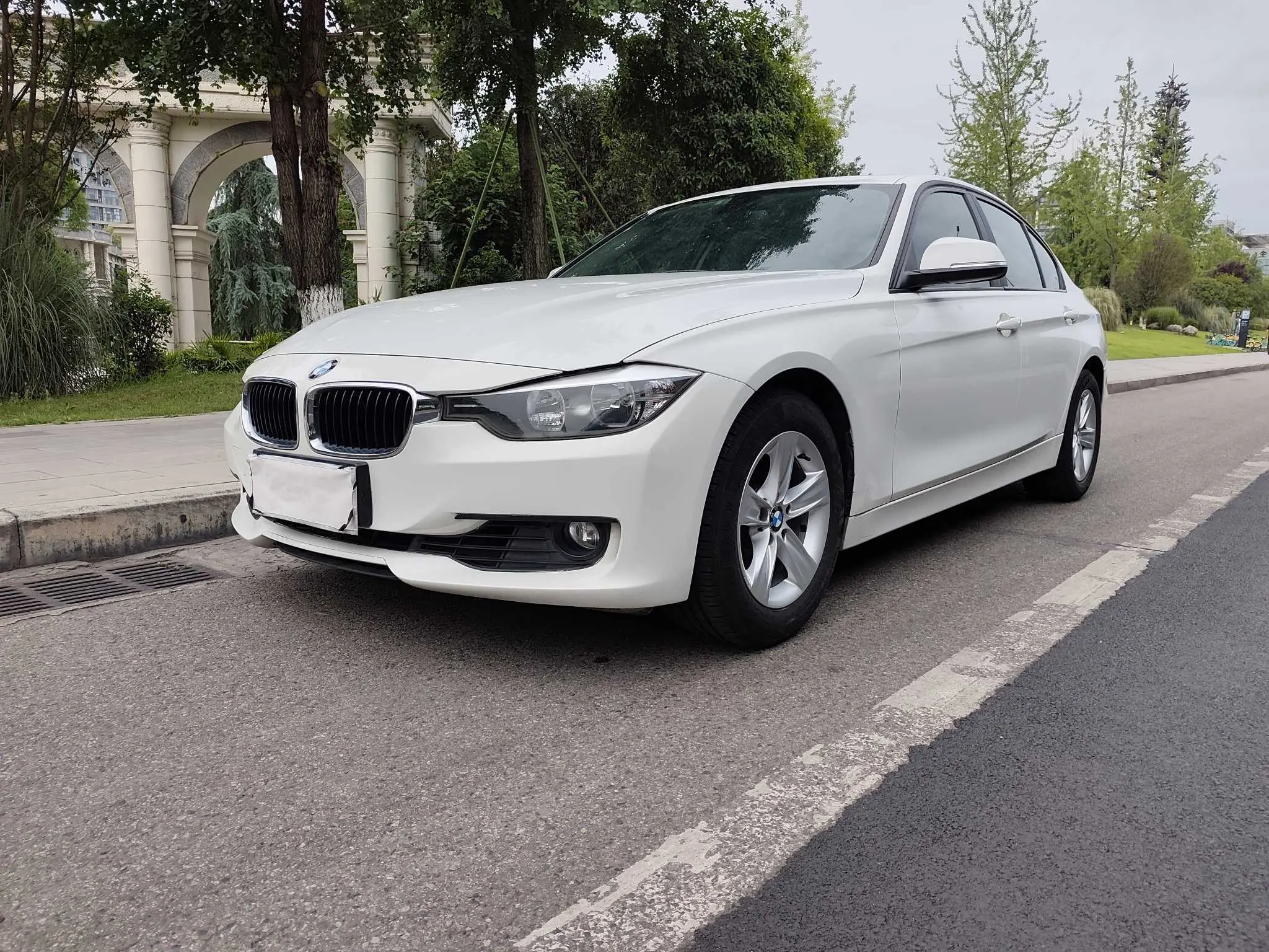 BMW 3 Series  из Китая