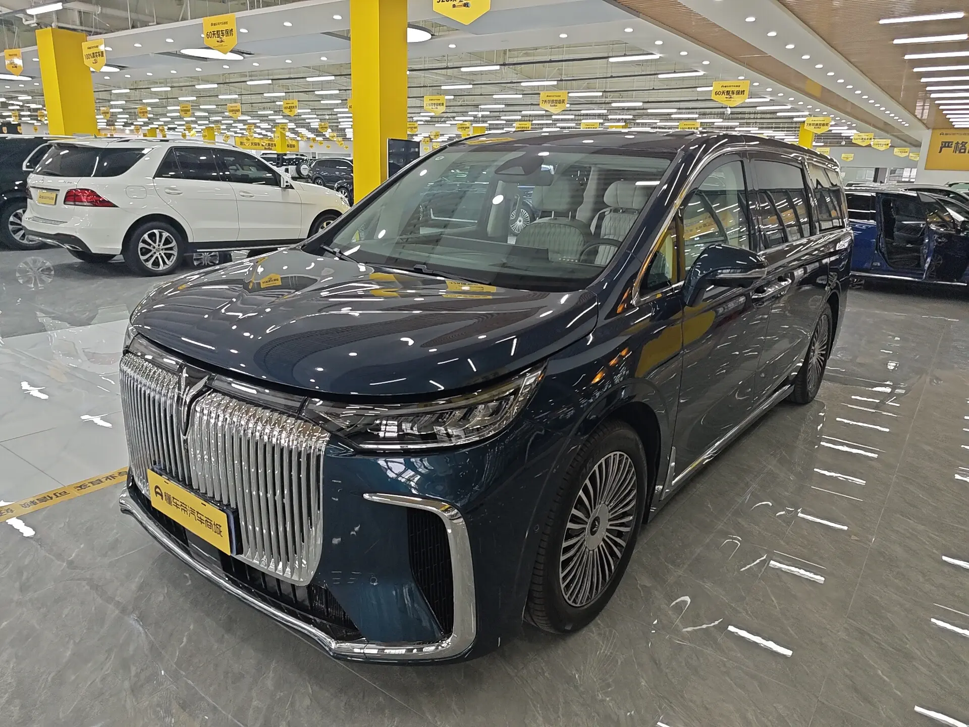 Voyah Lantu Dreamer PHEV  из Китая