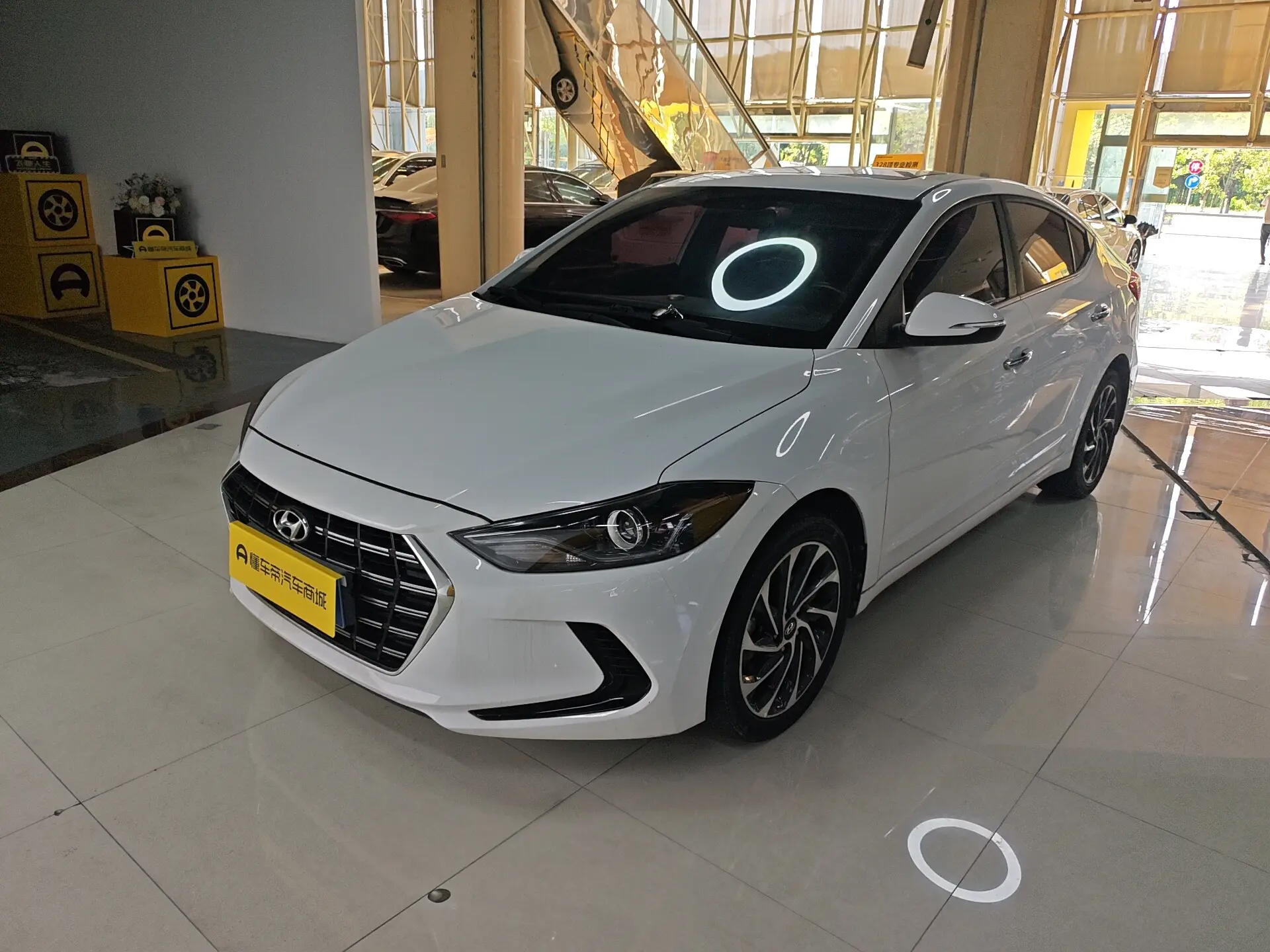 Hyundai Lead