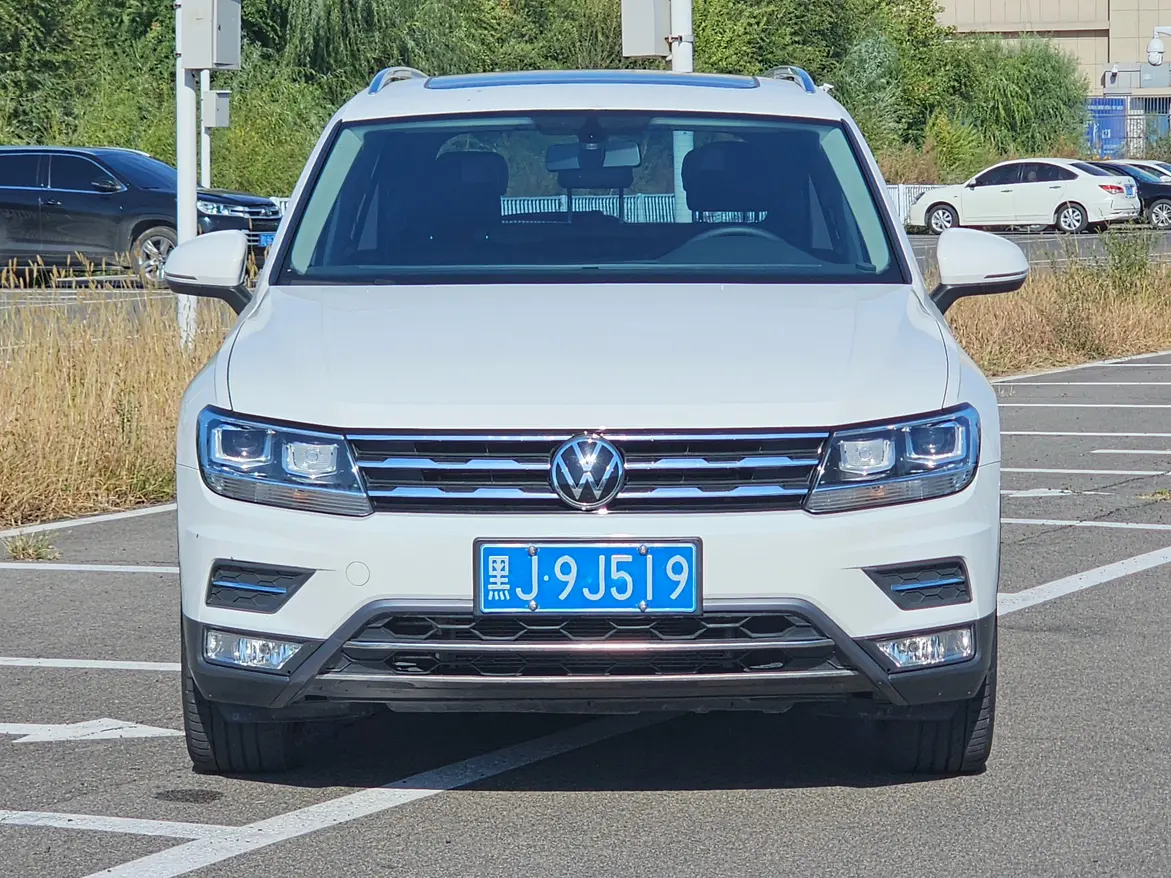 Volkswagen Tiguan L