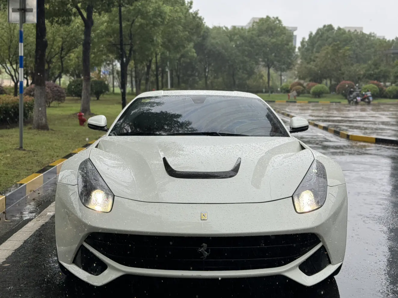 Ferrari F12berlinetta