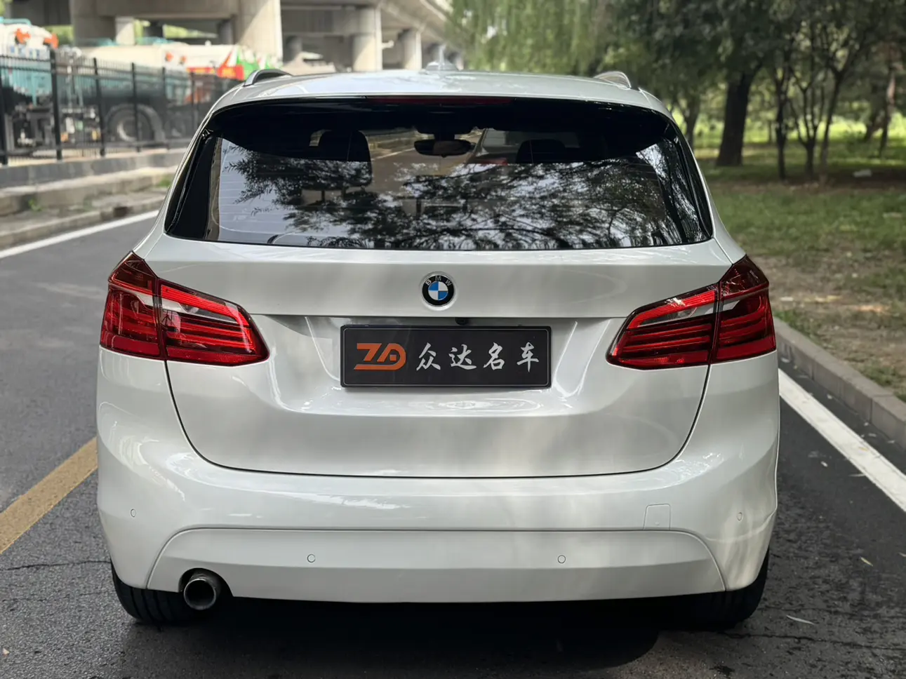 BMW 2 series station wagon