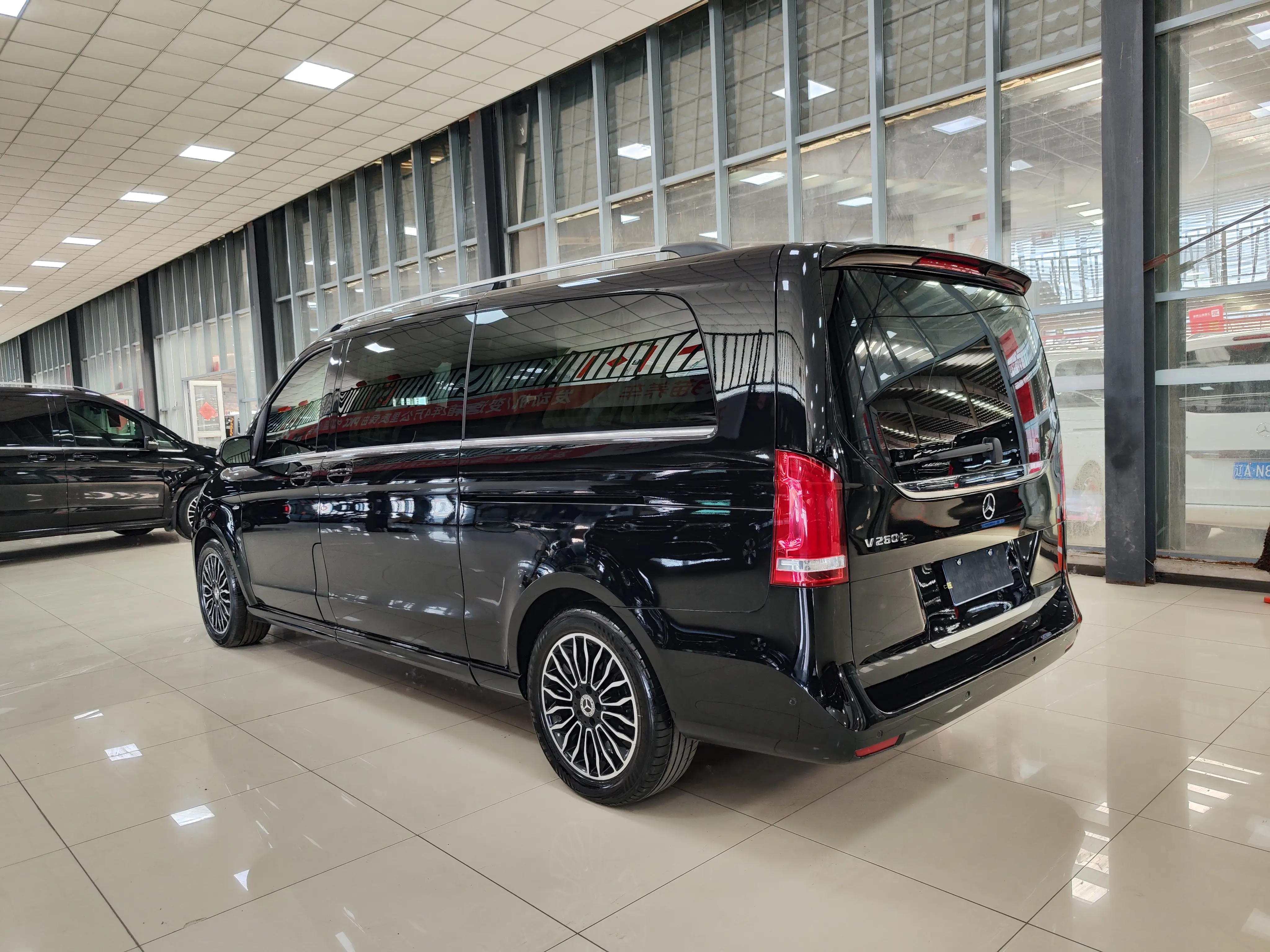 Mercedes-Benz Mercedes Benz V Class