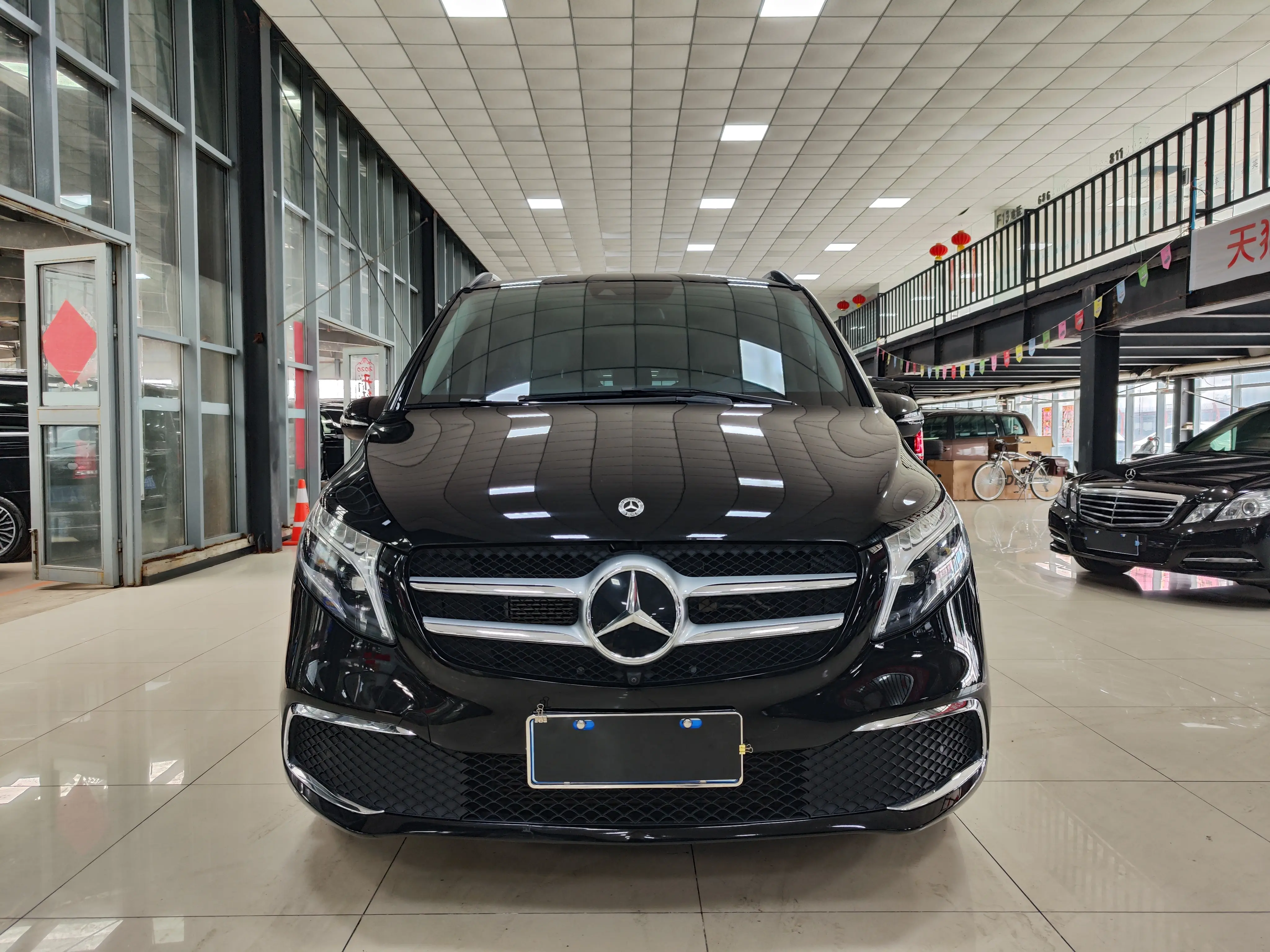 Mercedes-Benz Mercedes Benz V Class