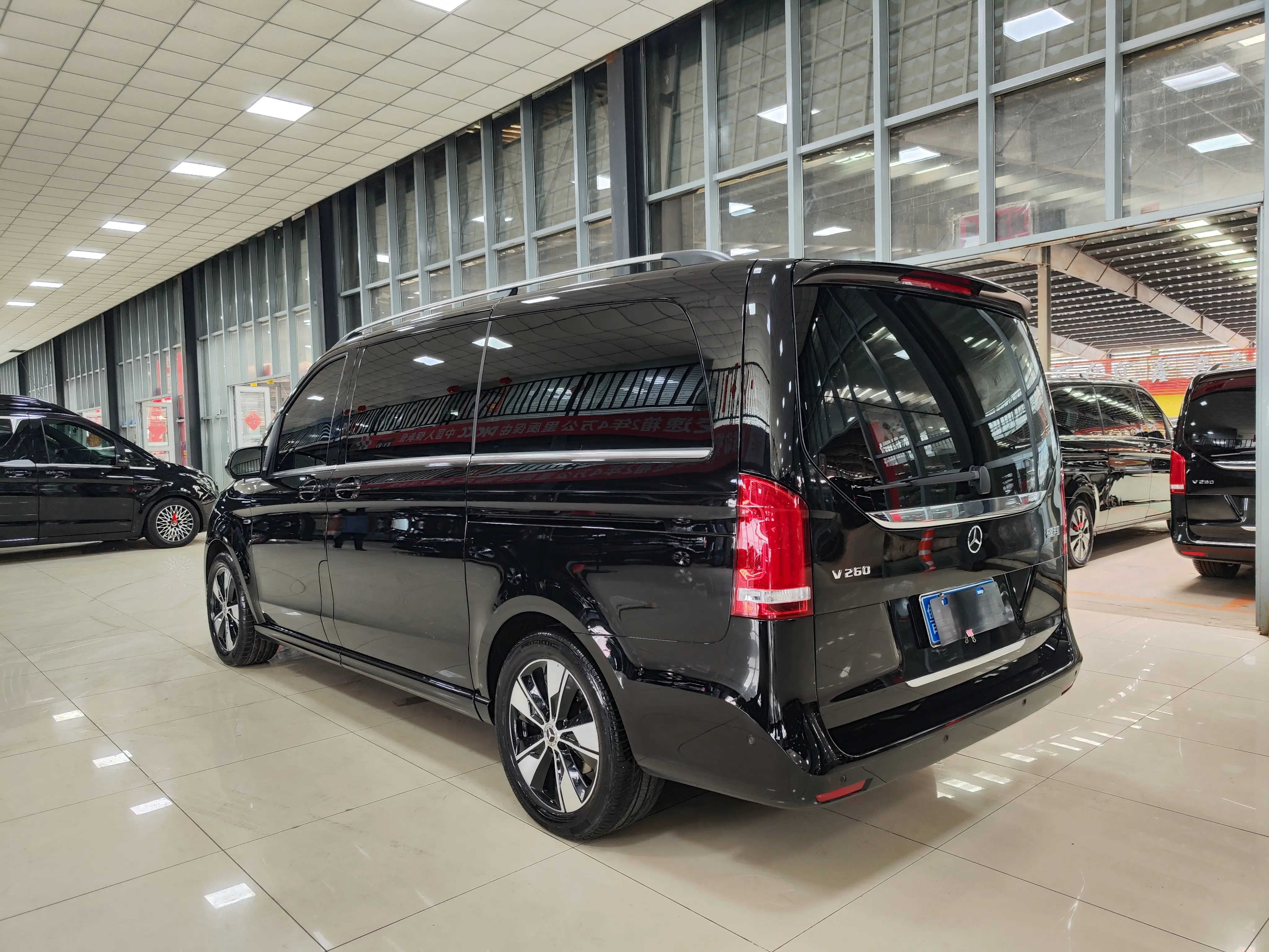 Mercedes-Benz Mercedes Benz V Class