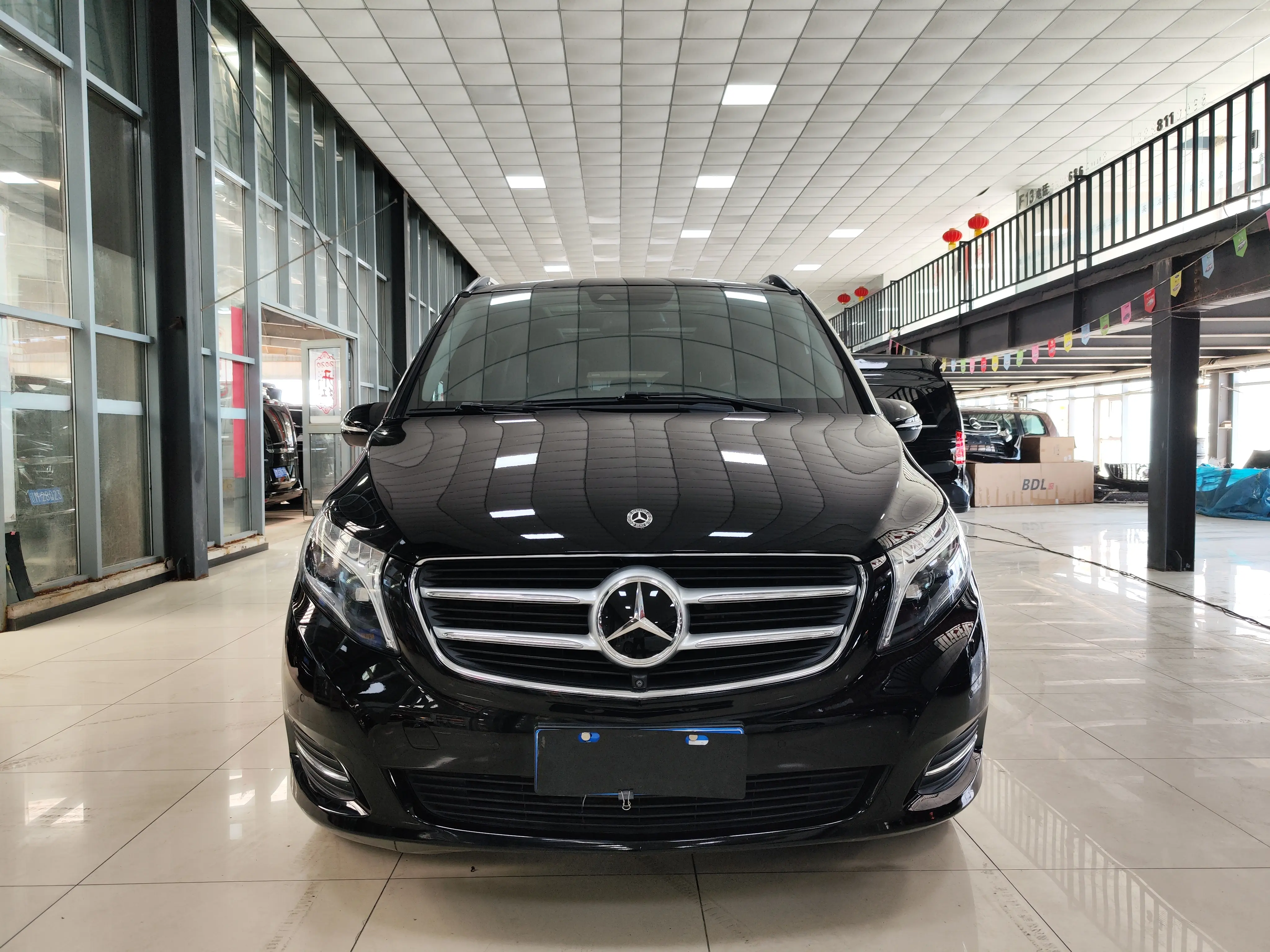 Mercedes-Benz Mercedes Benz V Class