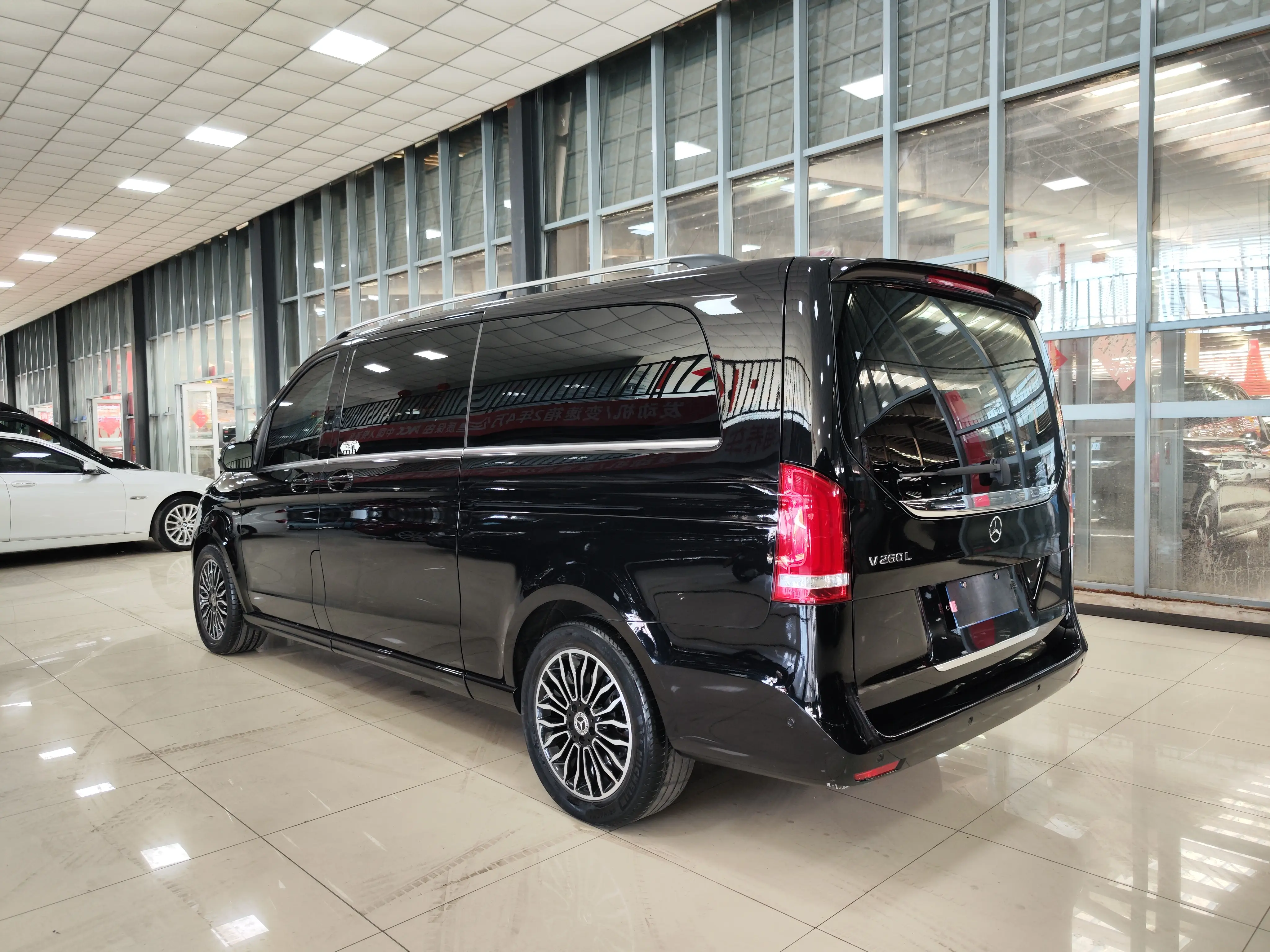 Mercedes-Benz Mercedes Benz V Class