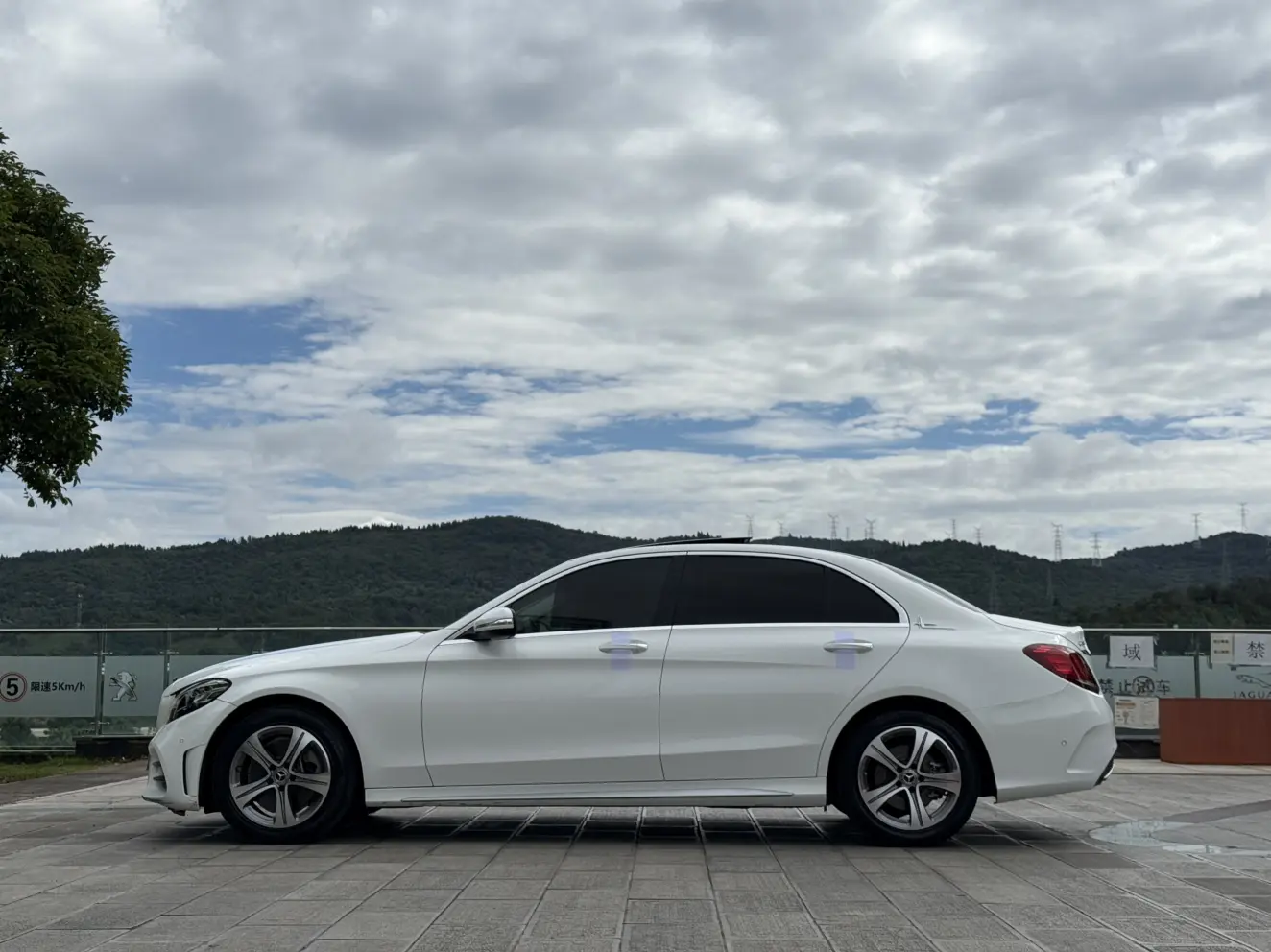 Mercedes-Benz Mercedes Benz C Class