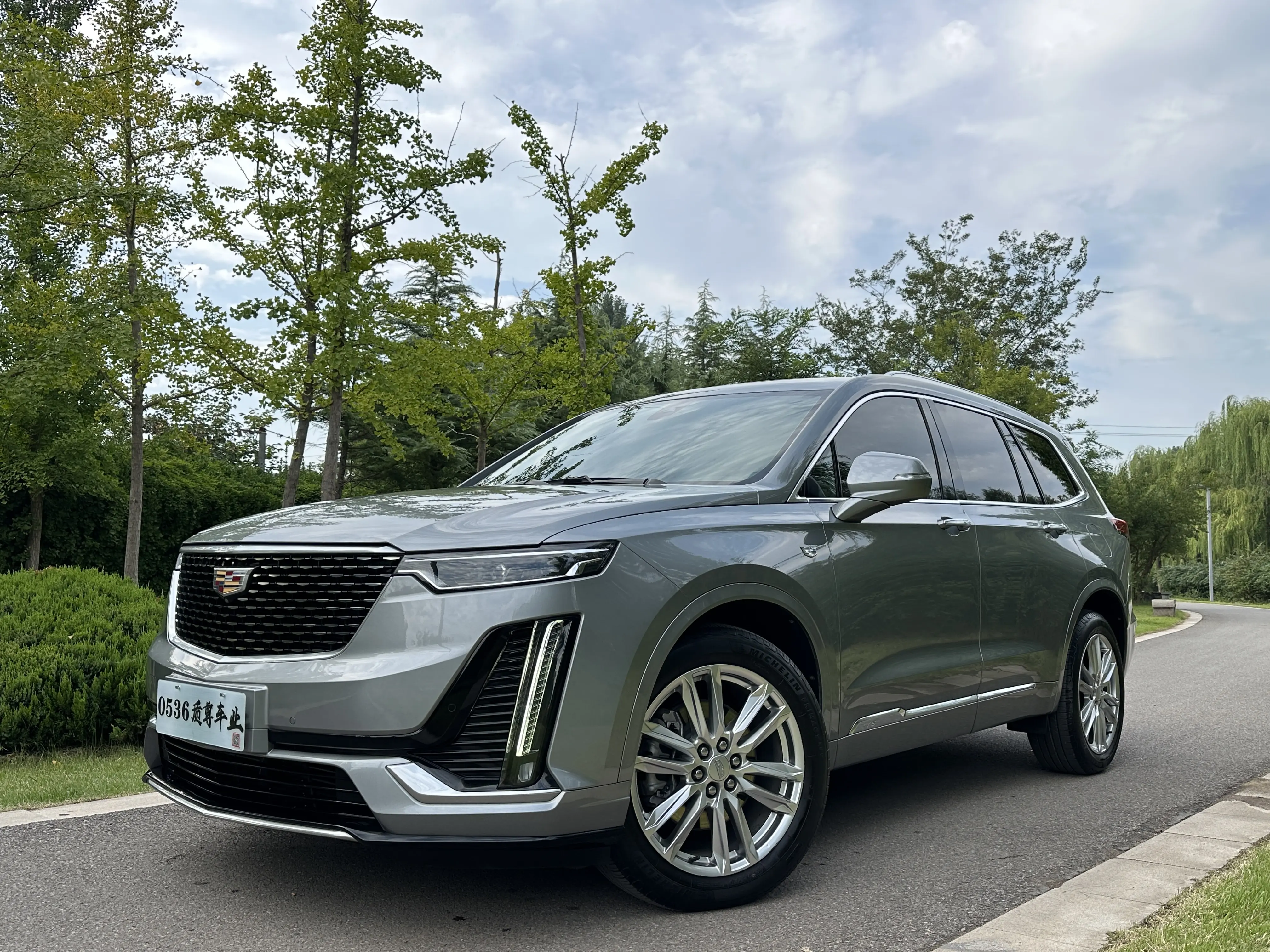 Cadillac XT6