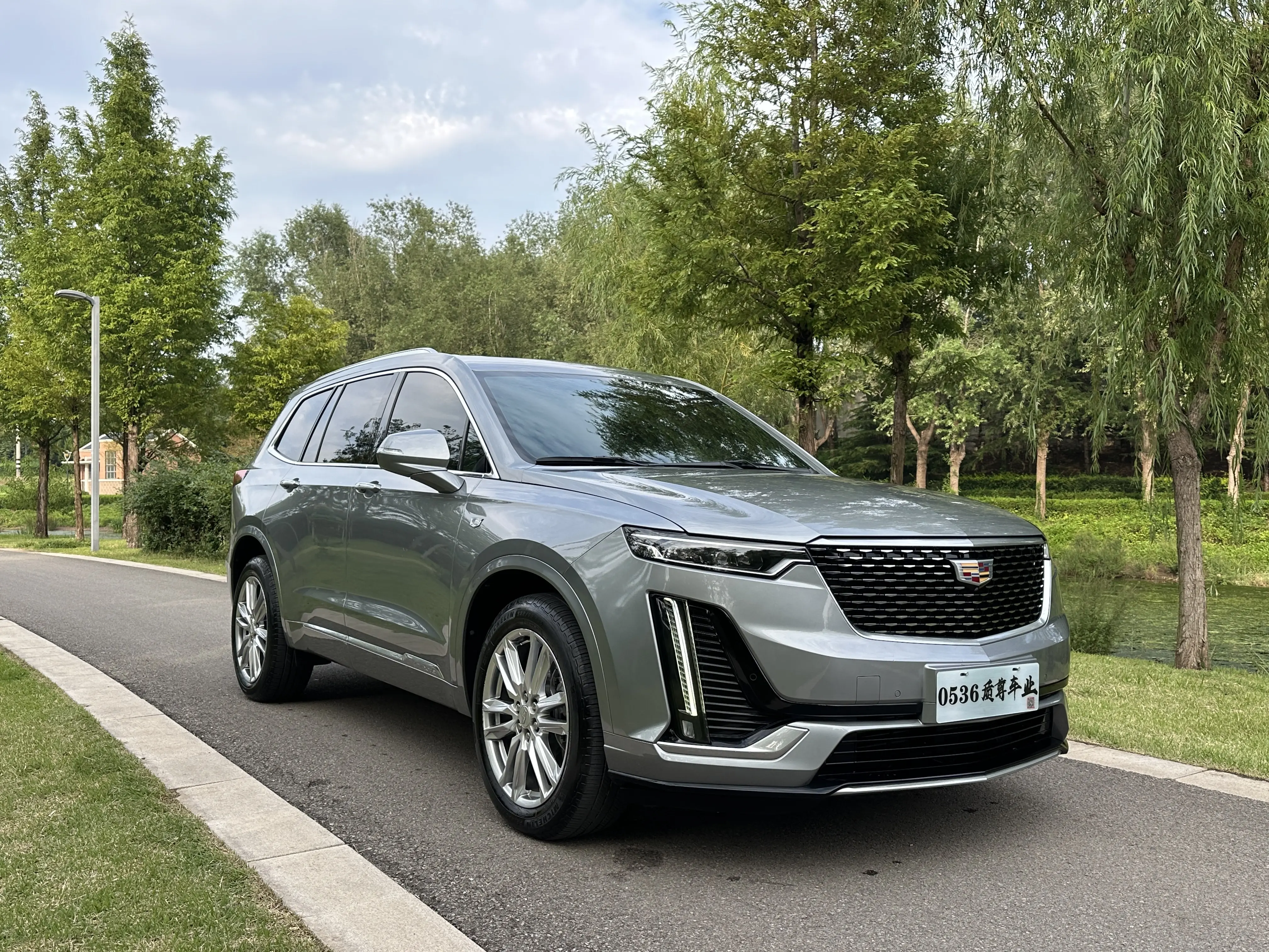 Cadillac XT6