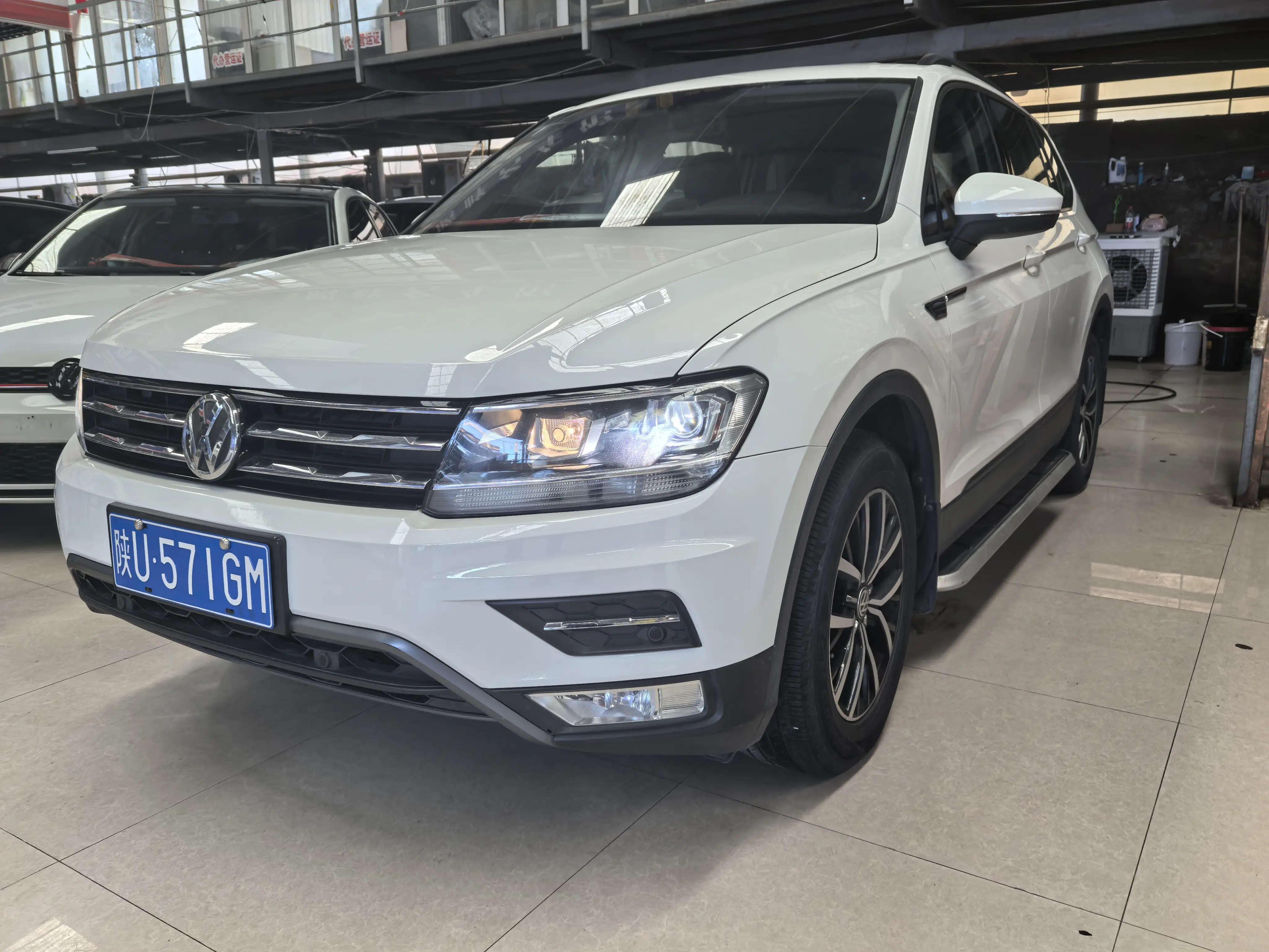 Volkswagen Tiguan L