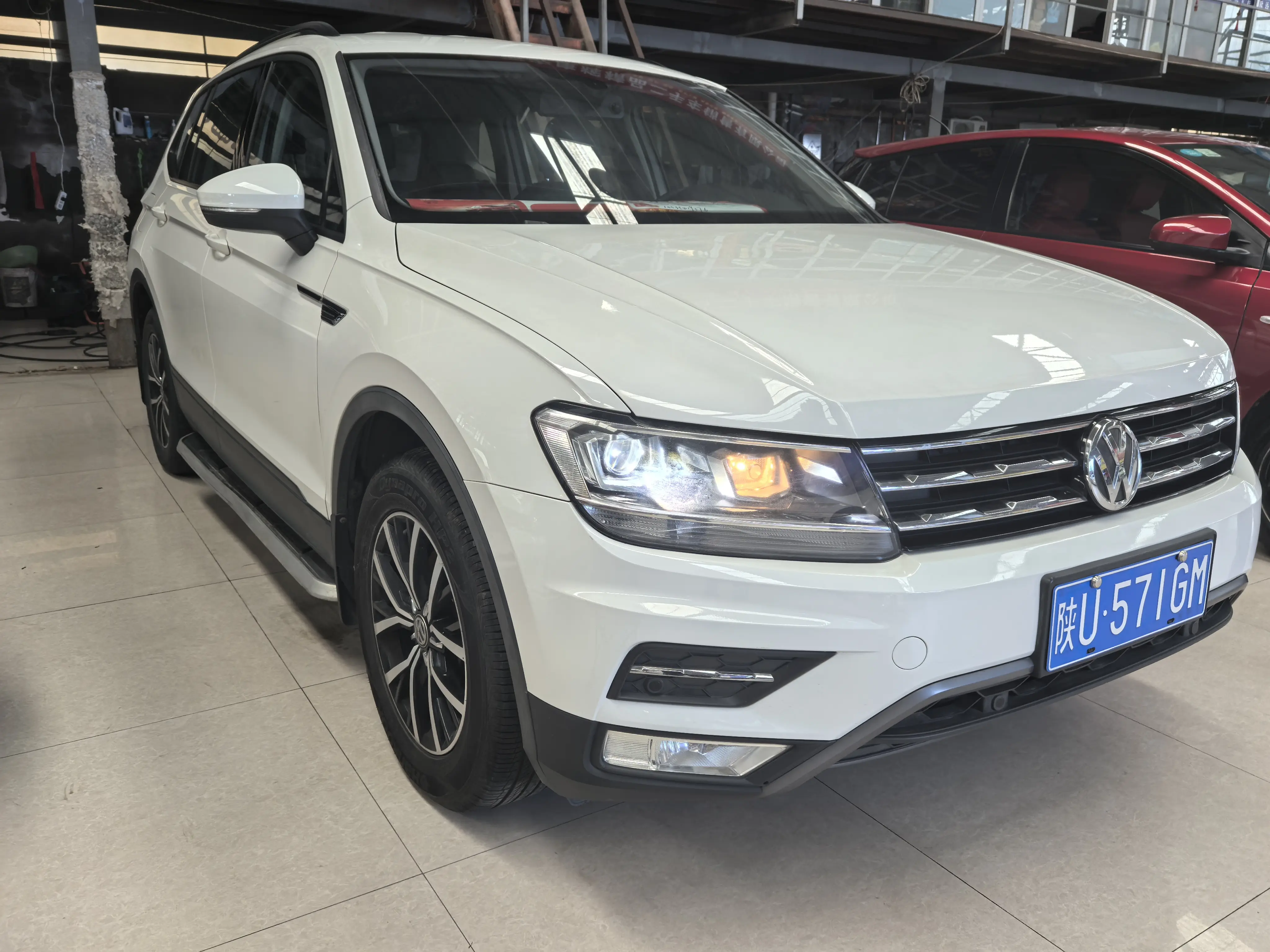 Volkswagen Tiguan L
