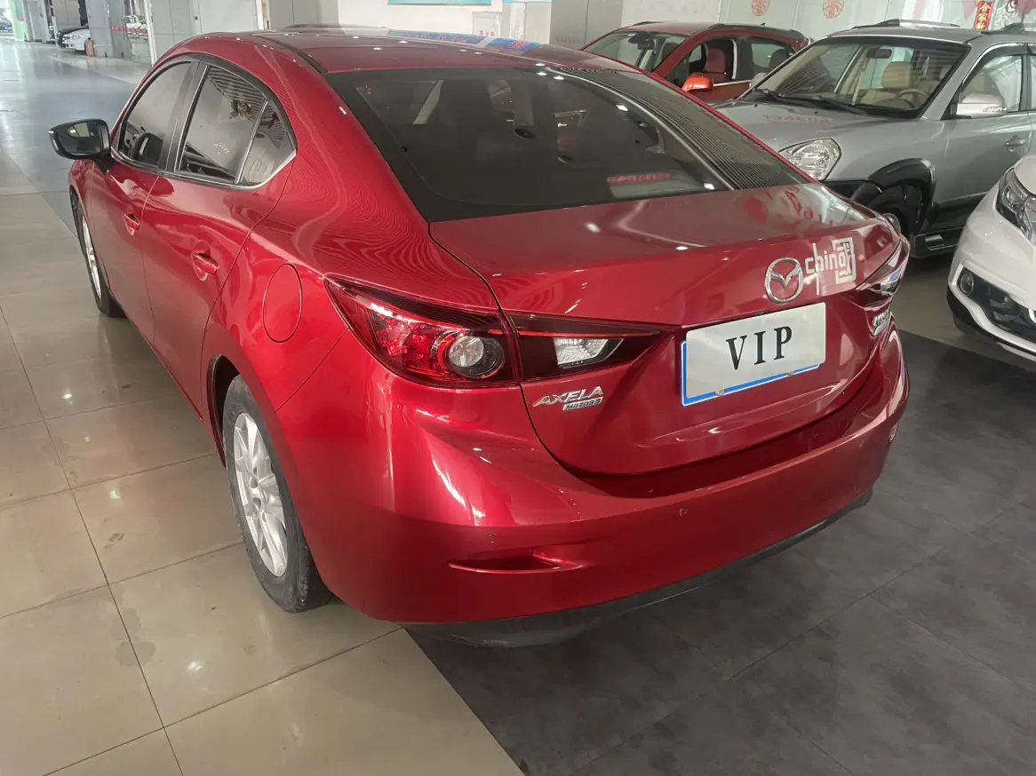 Mazda 3 Angkesela