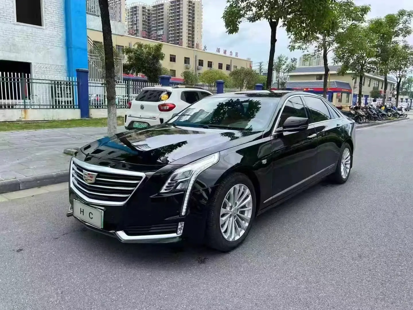 Cadillac CT6 PLUG-IN