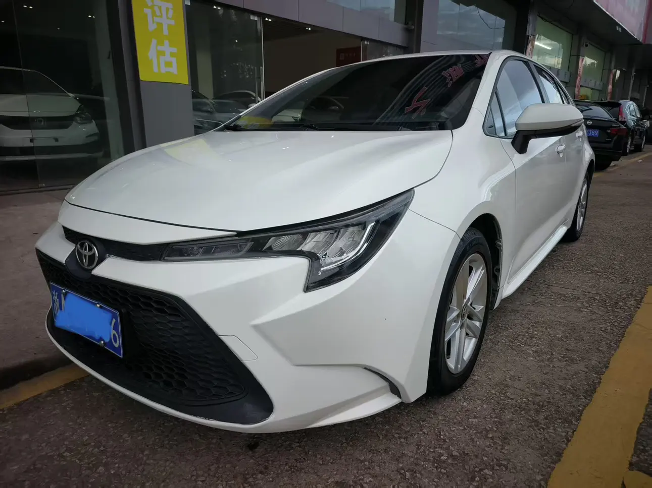 Toyota Levin (Lei Ling)  из Китая