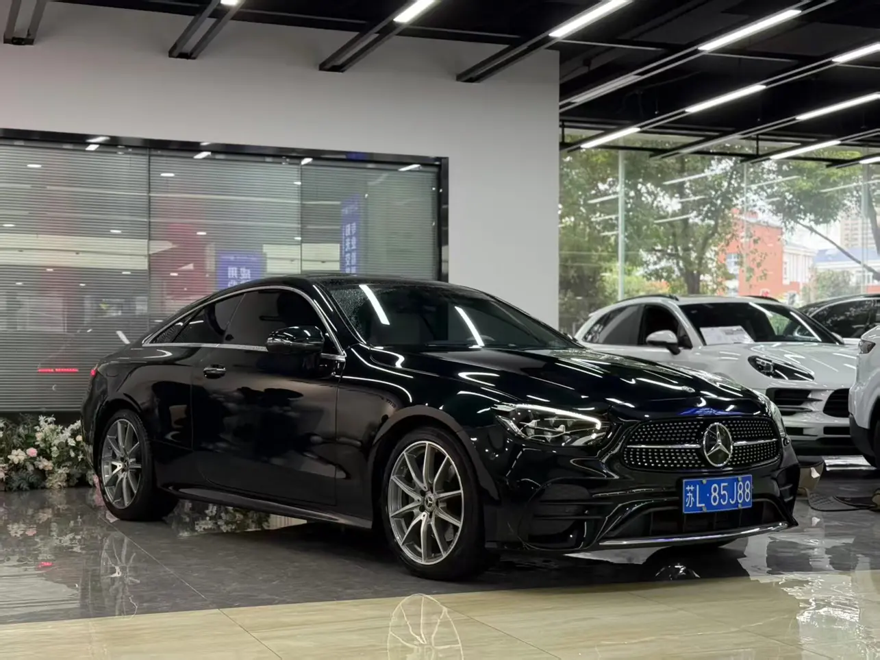 Mercedes-Benz E-Class (imported)