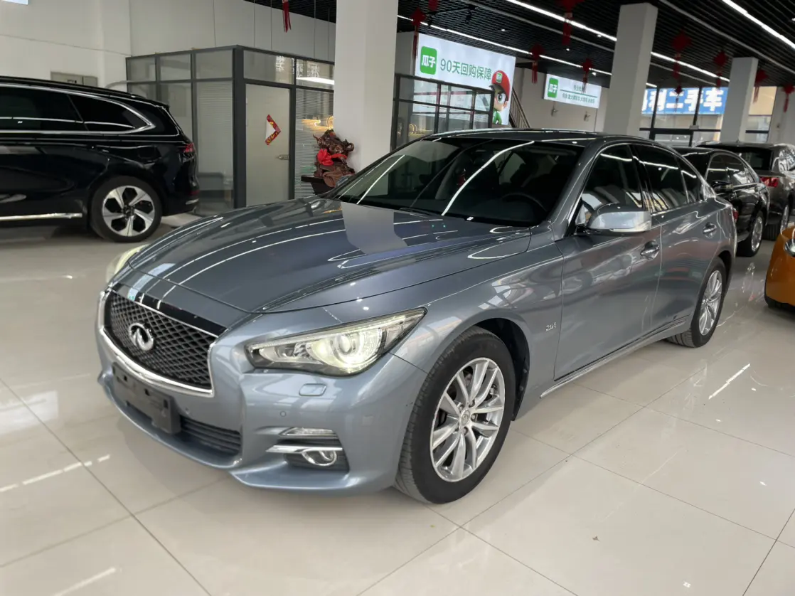 Infiniti Q50L