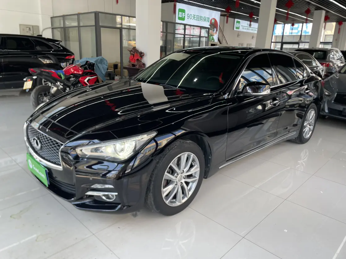 Infiniti Q50L