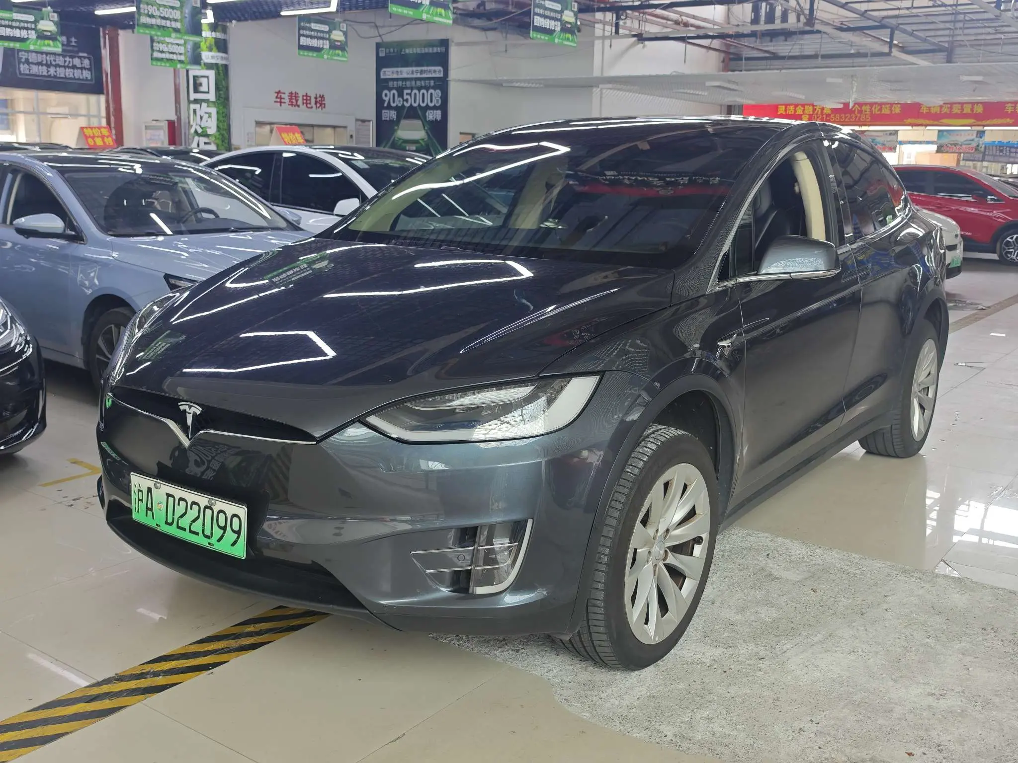 Tesla Model X